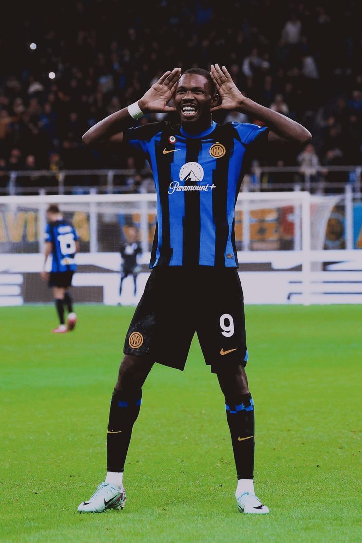 736x1104 Marcus Thuram