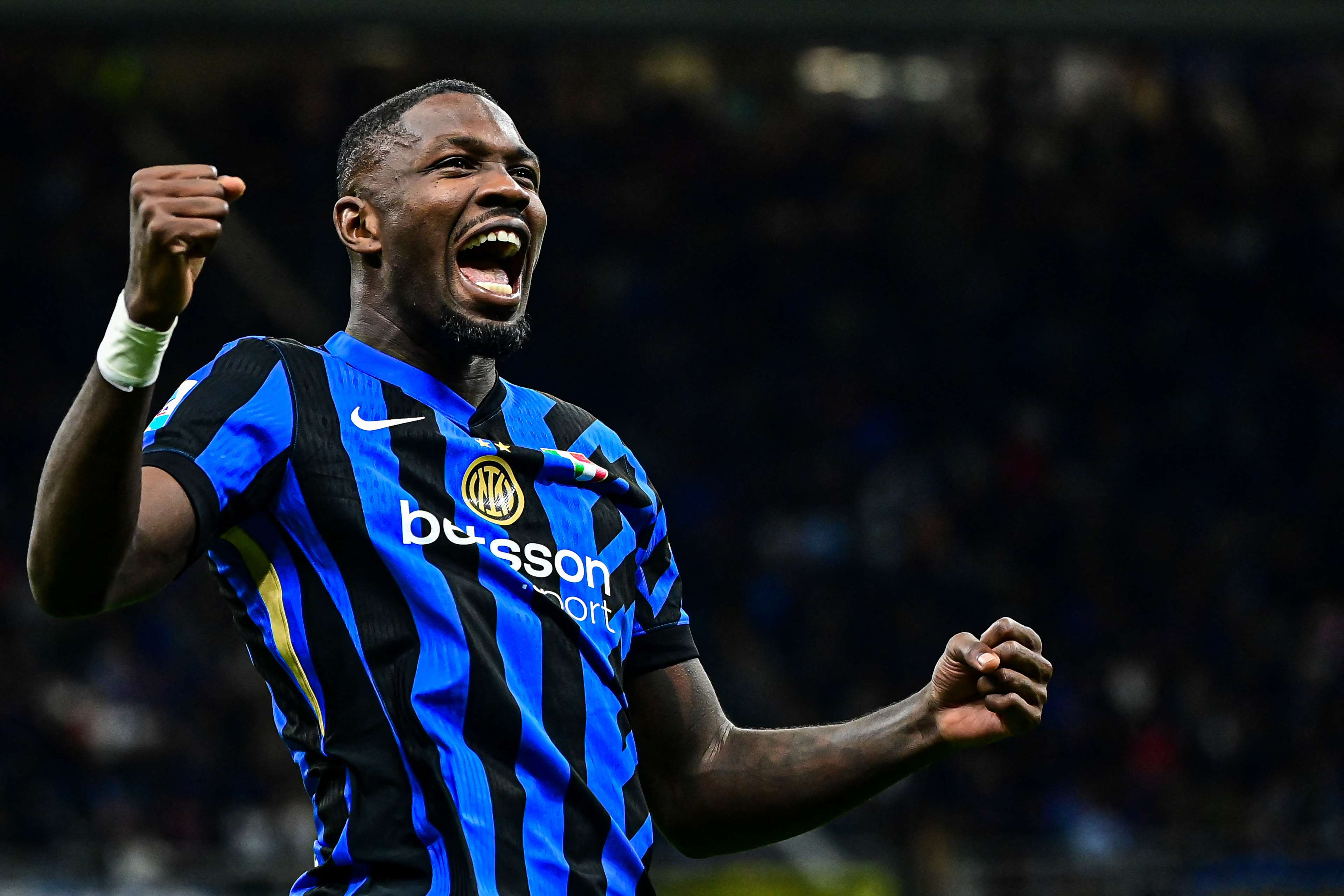 3840x2560 Inter Vs Torino 3 2: Thuram Triple Topples Toro
