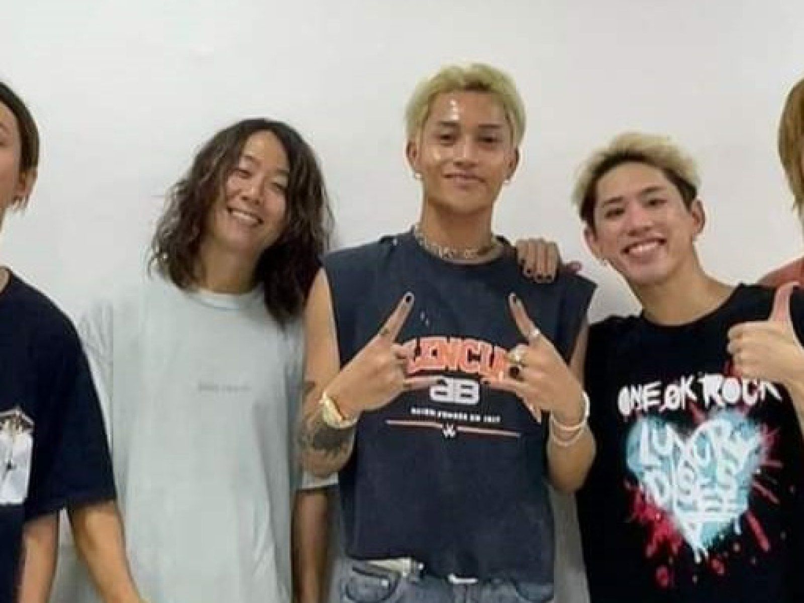 1600x1200 LOOK: SB19's Ken Enjoys ONE OK ROCK Concert As A Fan