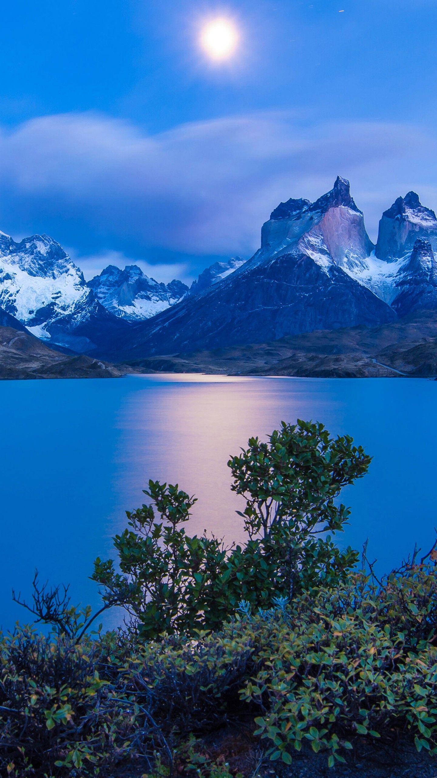 1440x2560 Landscape Of Moon Night Twilight Chile Earth Lake 4K HD Nature Wallpaper