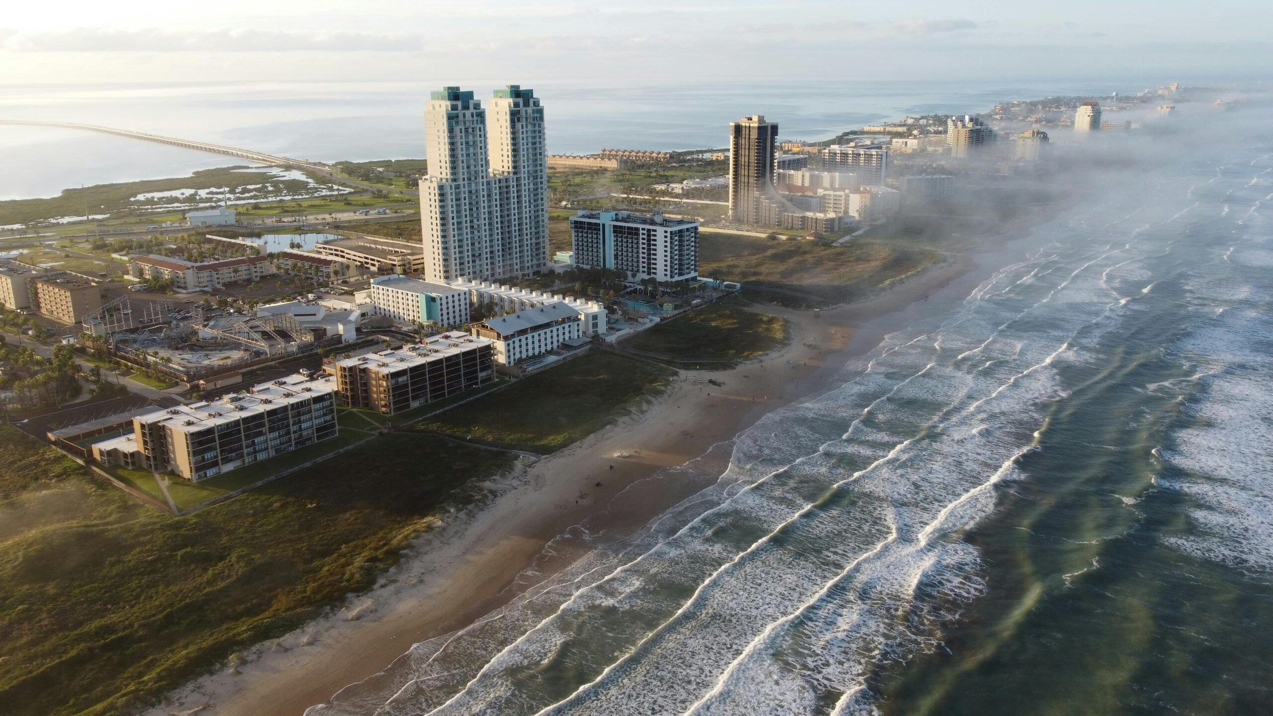 2560x1440 Discover South Padre Island with Golf Cart: Top Attractions to Explore! Beach Rentals. Golf Cart Rentals in South Padre Island