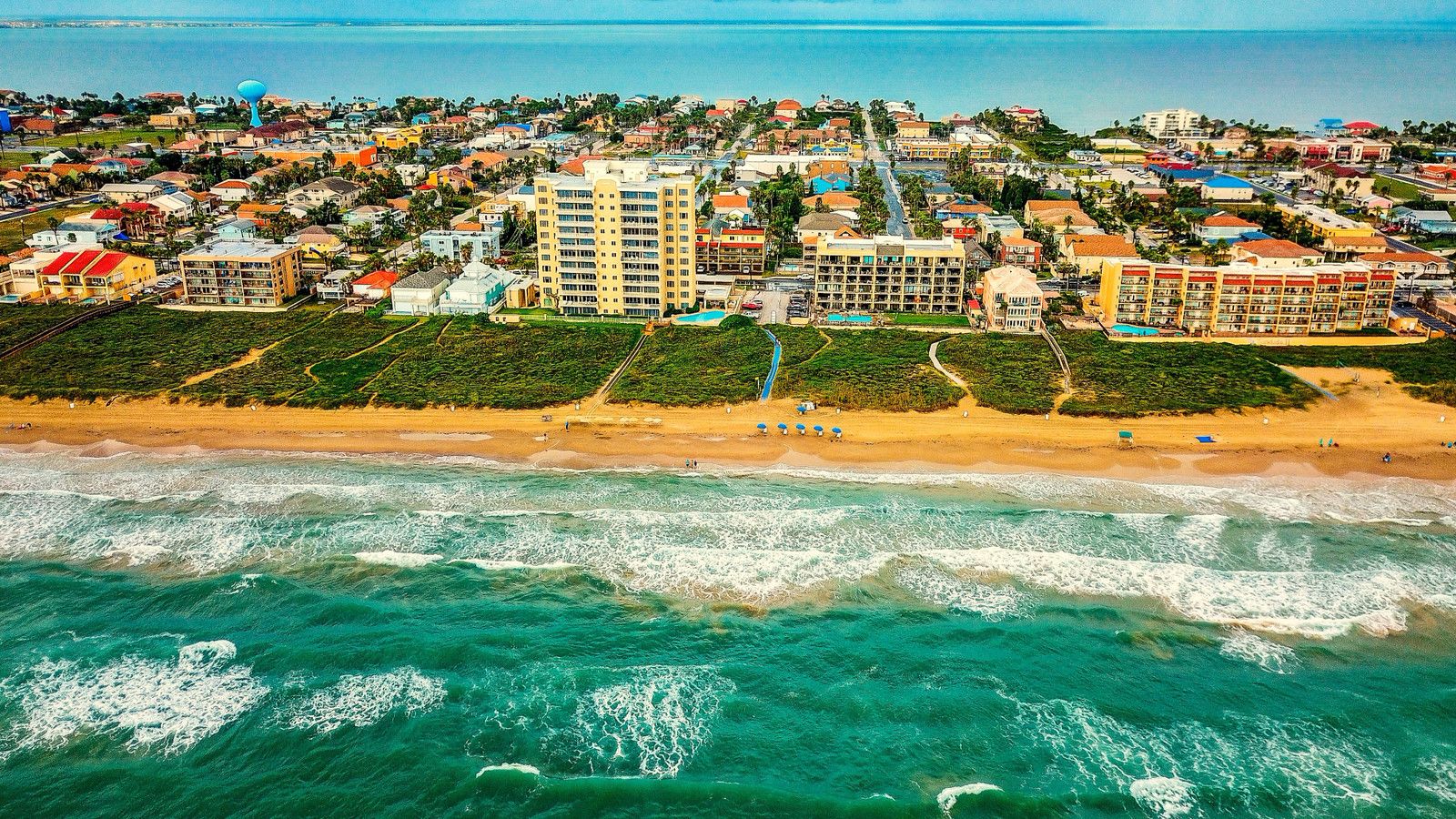 1600x900 Not Florida, Hawaii, Or California: This Cheap & Underrated U.S. Destination Has Warm Winter Weather & Even Better Beaches