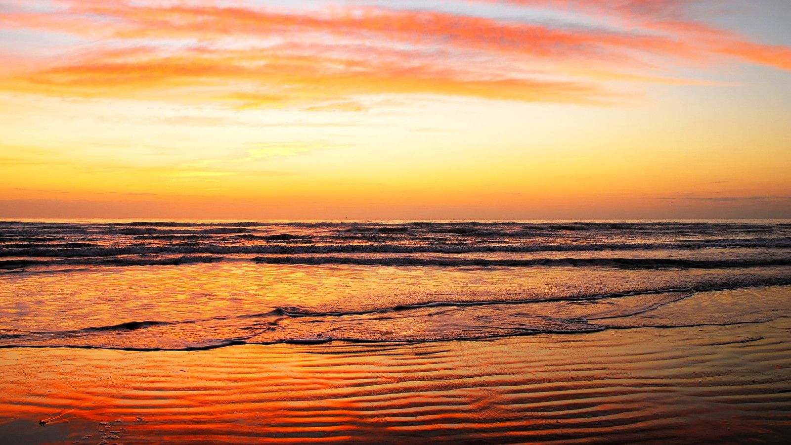 1600x900 The Caribbean Of Texas Is Home To America's Most Underrated Beaches