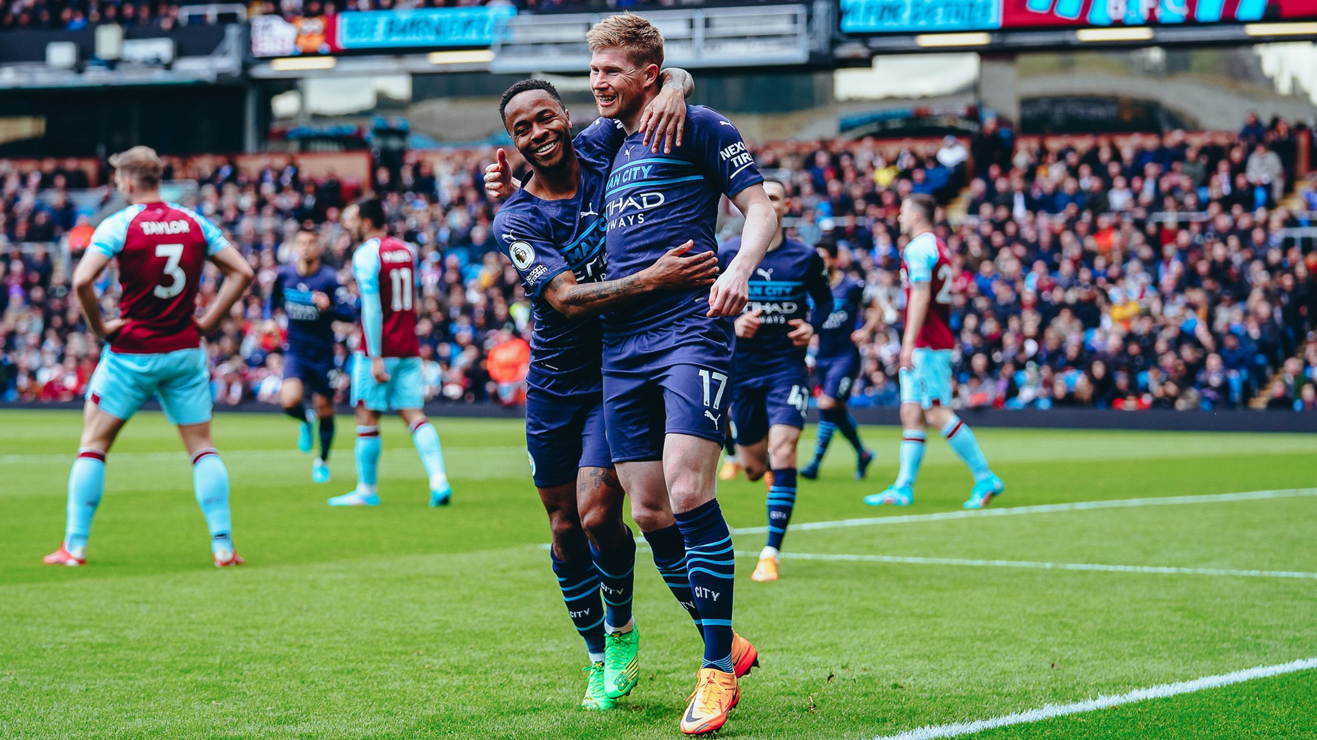 2560x1440 Gallery: Sterling job at Turf Moor!