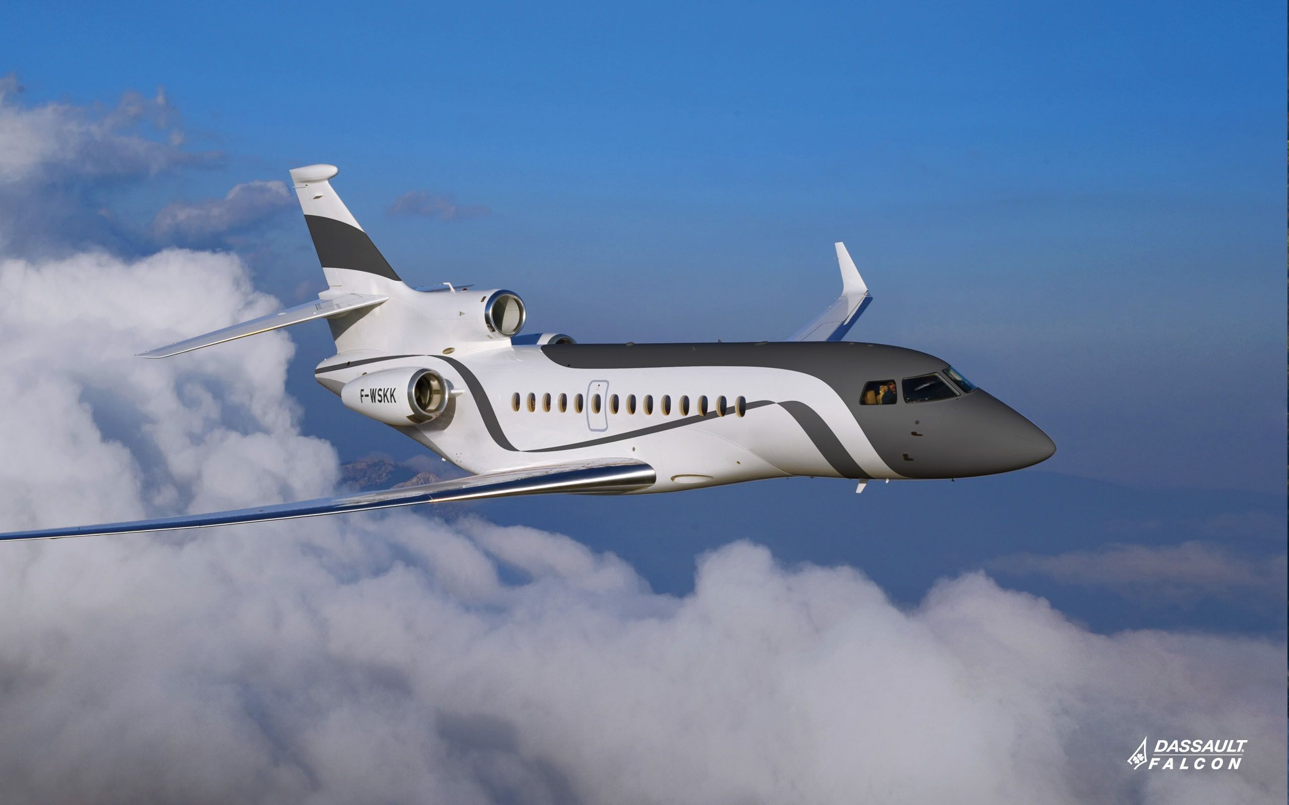 2560x1600 Falcon 7X Wallpaper