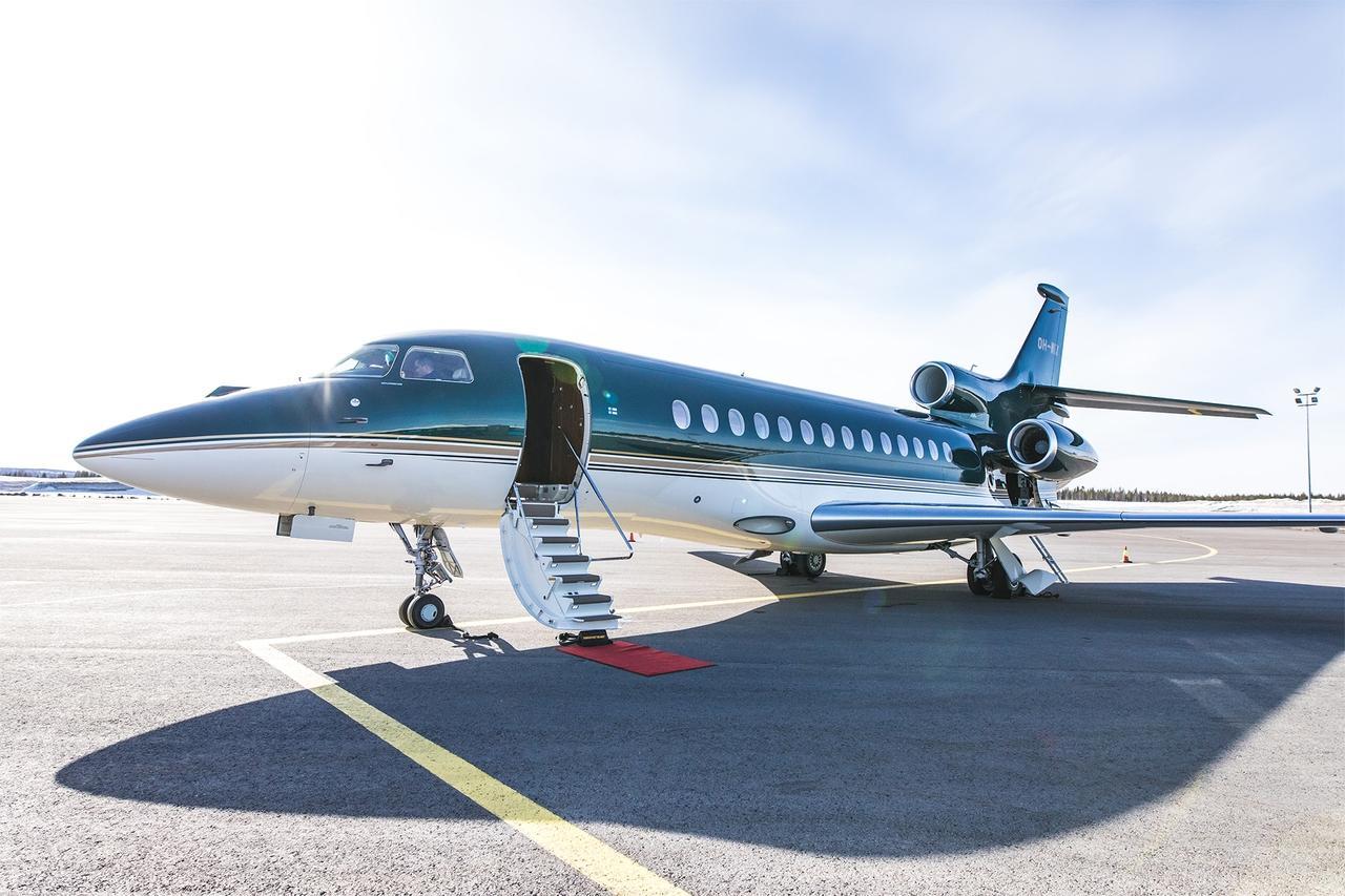 1280x853 Dassault Aviation Falcon 7X Jet Charter & Hire Price
