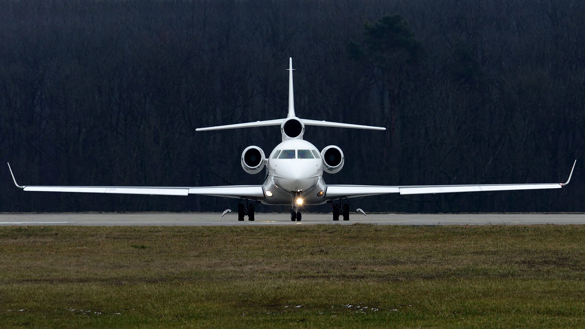 1920x1080 Dassault Falcon 7X. Private Jet Aircraft Guide. Chapman Freeborn Airchartering