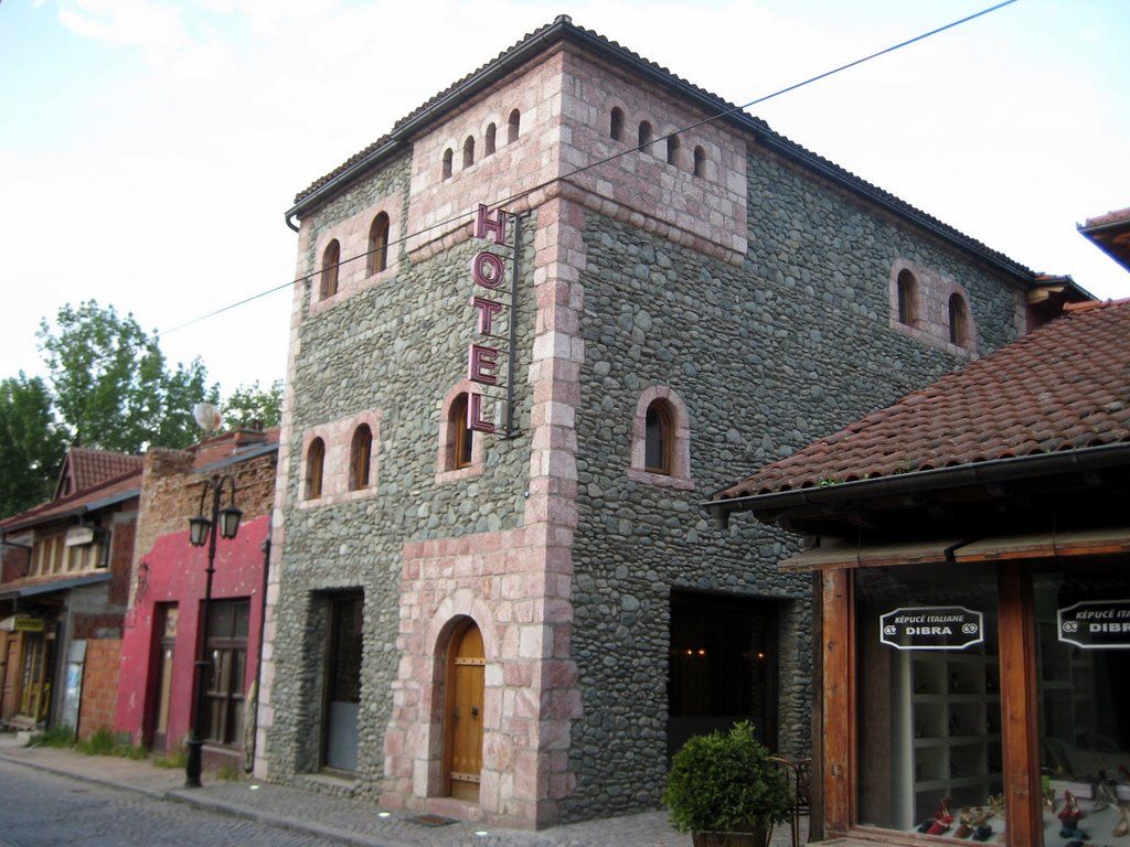 1024x768 Arianit Gjakova IMG