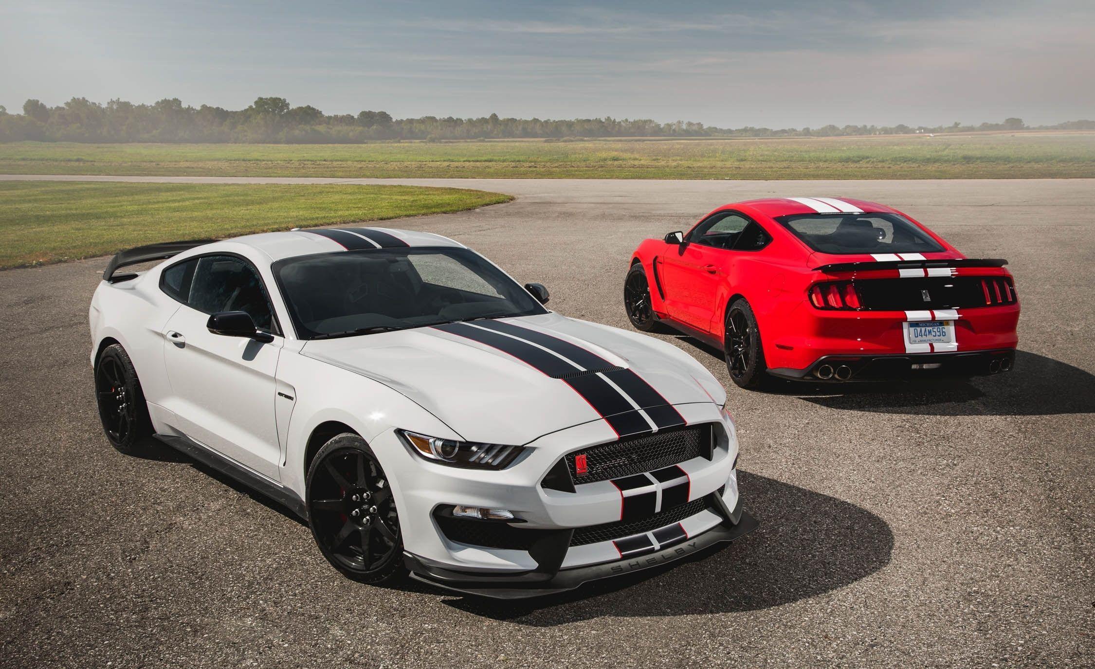 2250x1375 Ford Mustang Shelby Gt350 Wallpaper Gt350 Shelby Mustang Wallpaper & Background Download