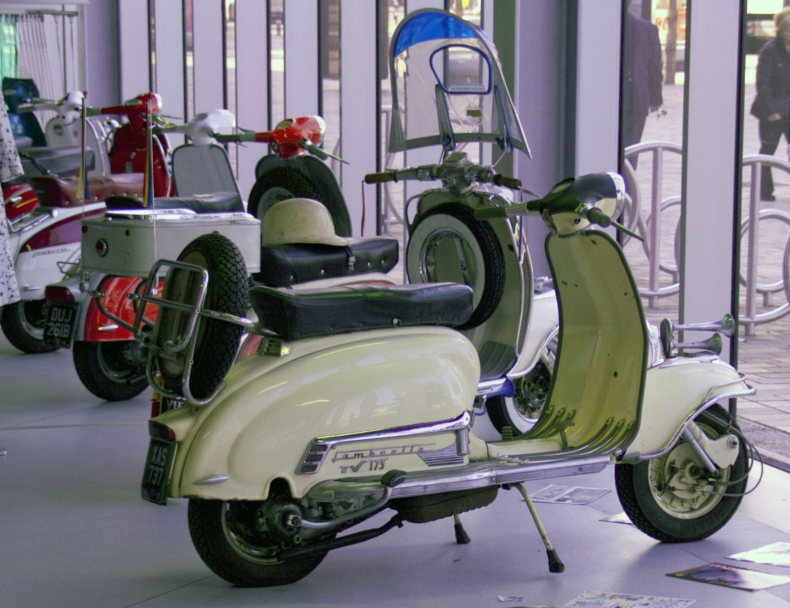 Lambretta Wallpaper