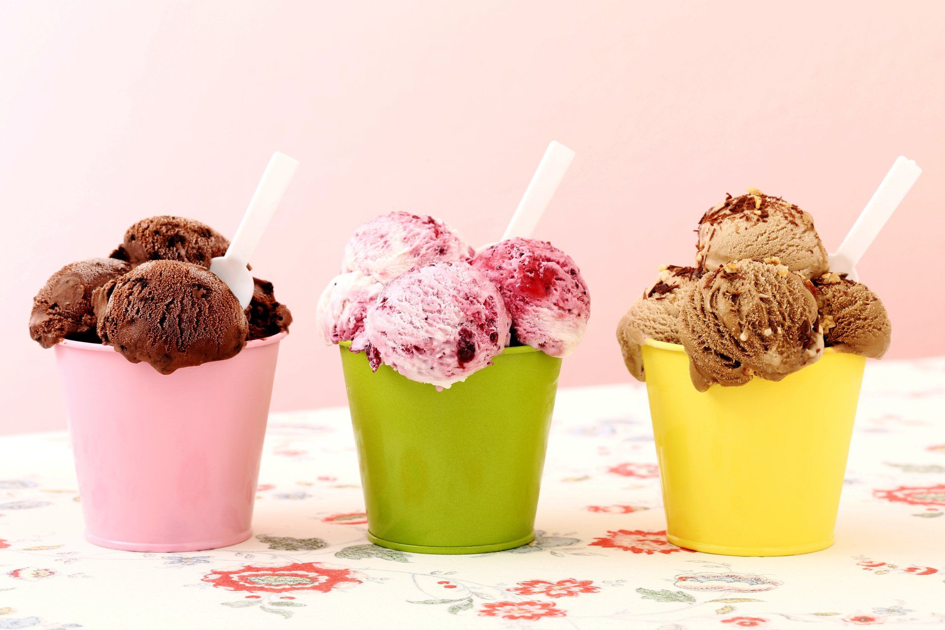 1920x1280 Delicious 4K Ultra HD Ice Cream Trio