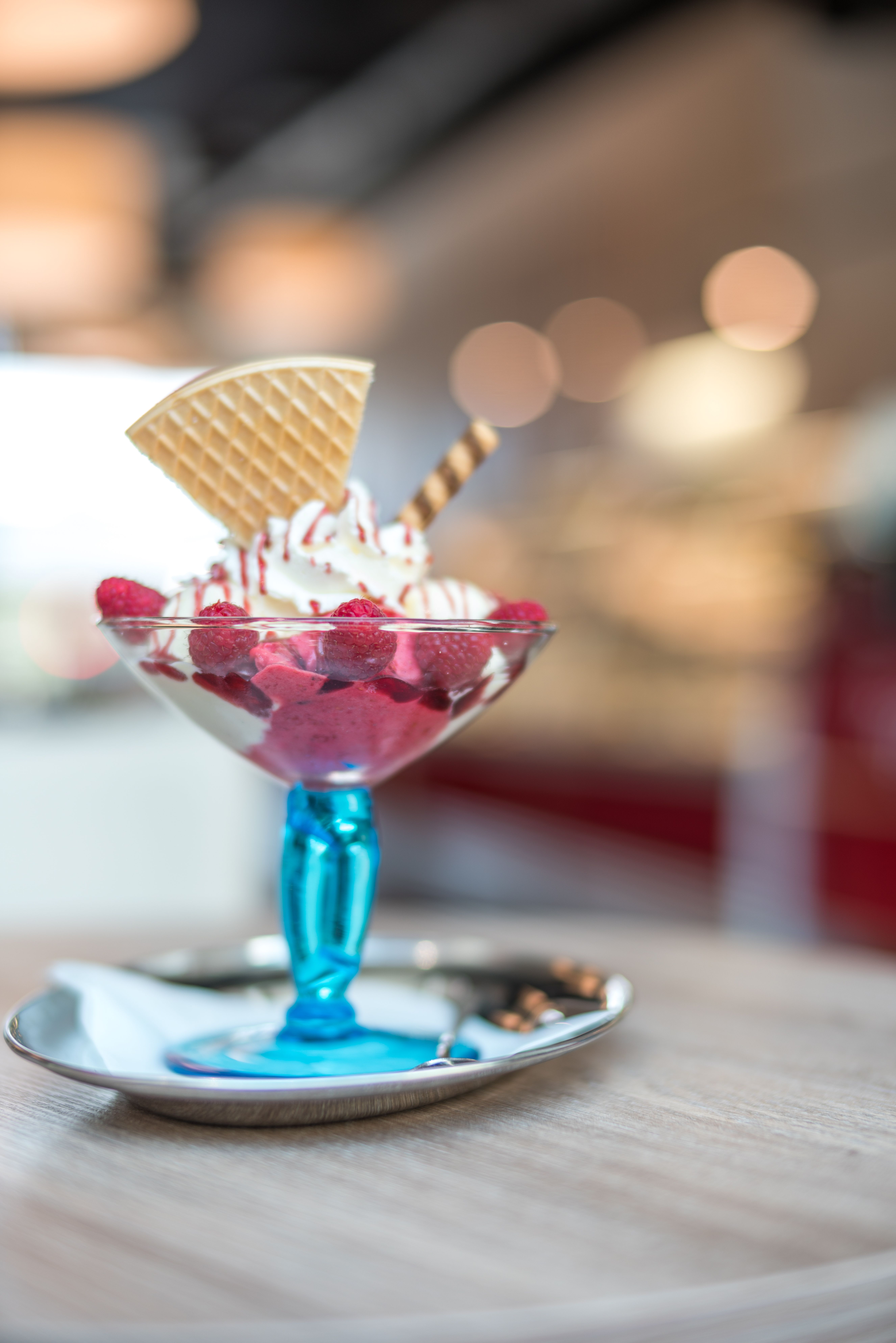 5304x7952 Selective Focus Photography of Strawberry Ice Cream With Cookie · Free