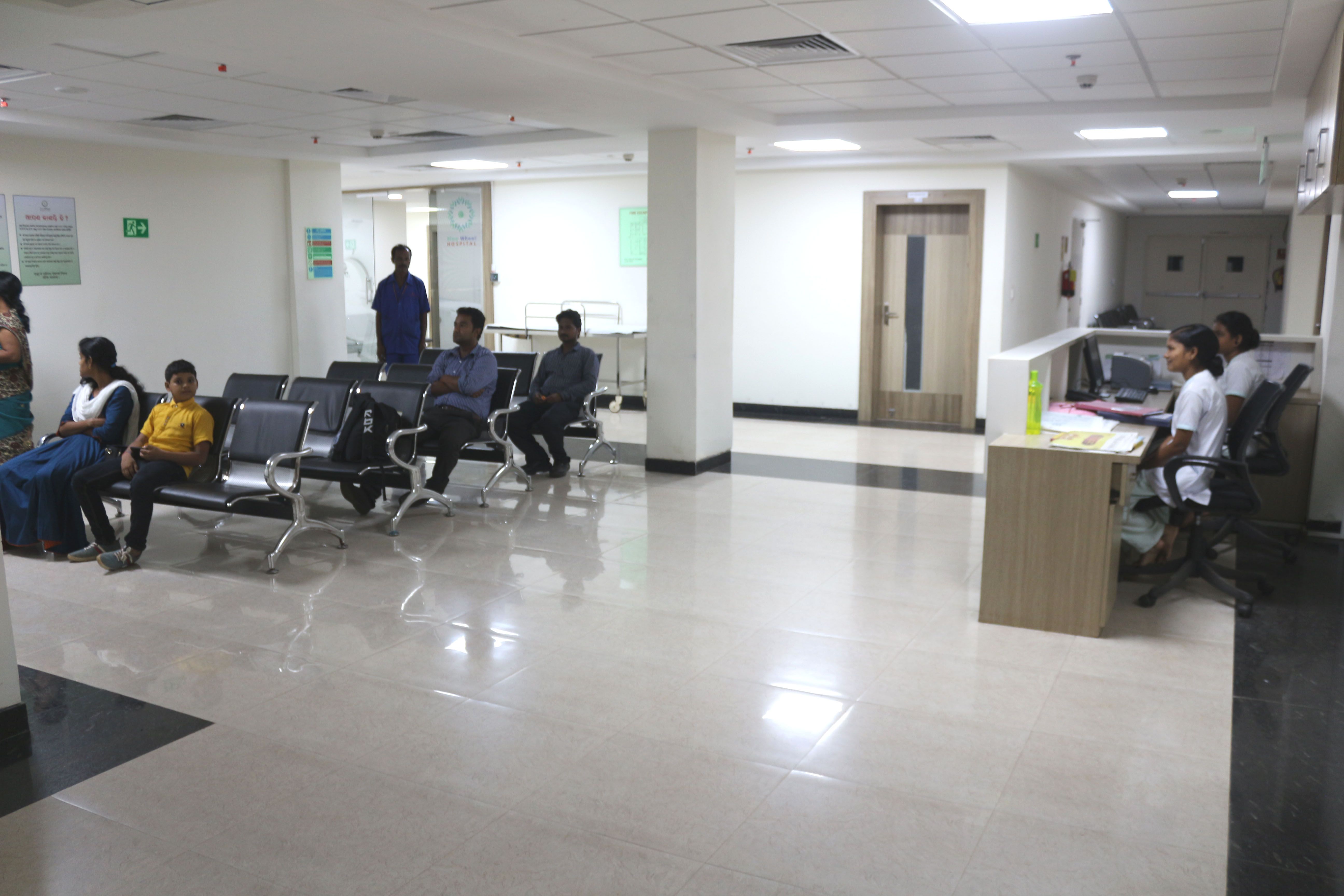 5184x3456 Blue Wheel Hospital