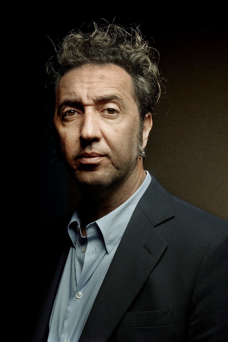 800x1200 Paolo Sorrentino Image
