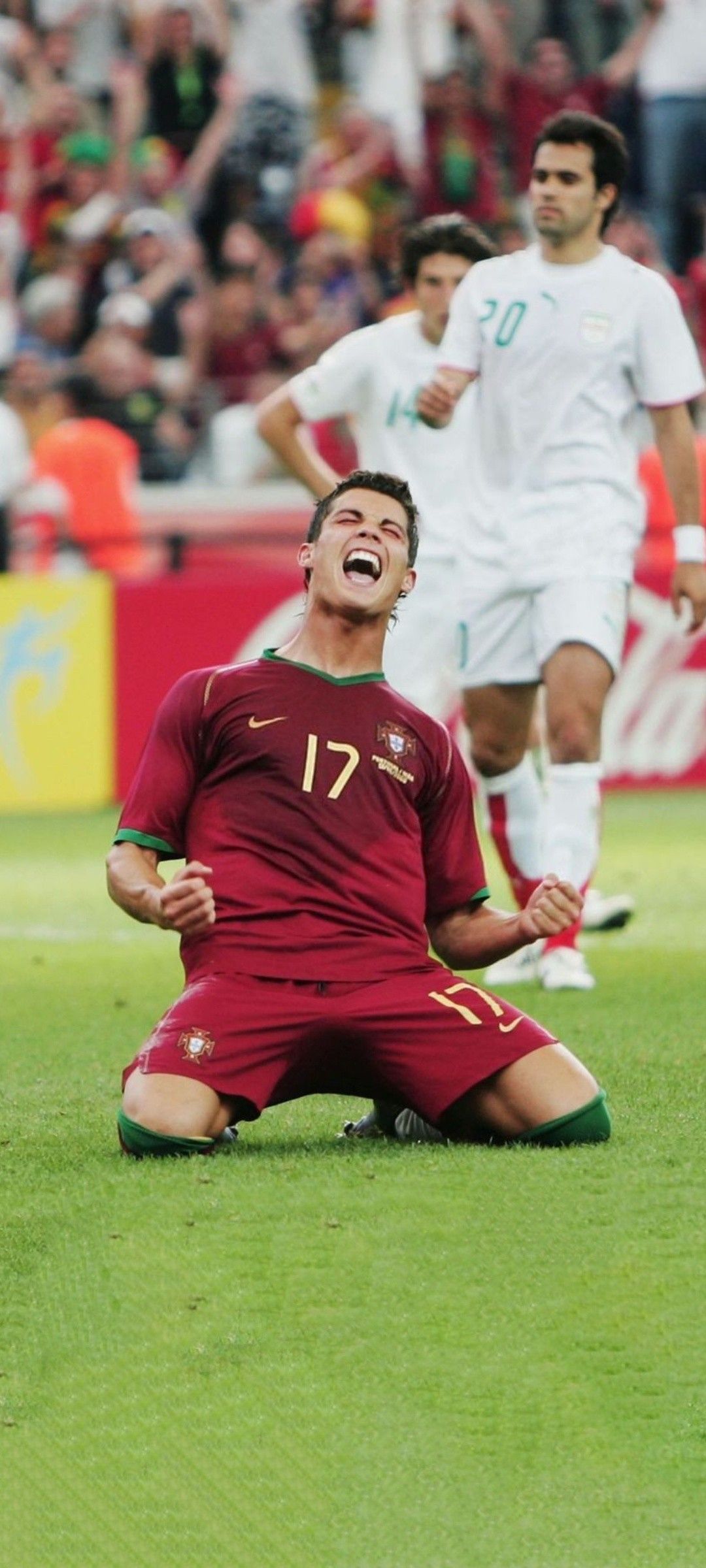 1080x2400 Cristiano Ronaldo. Cristiano ronaldo 2006 world cup, Ronaldo euro, Cristiano ronaldo 2011