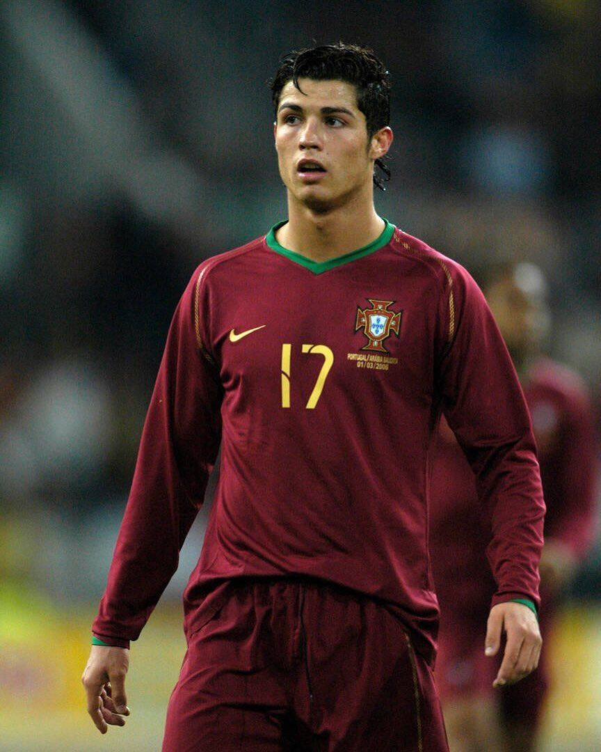 864x1080 Cristiano Ronaldo Age 25