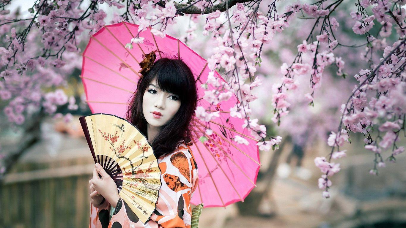 1366x768 Geisha Girl Wallpaper Wall