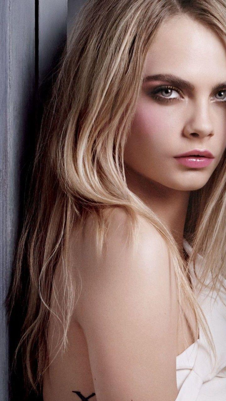720x1280 Cara Delevingne Wallpaper