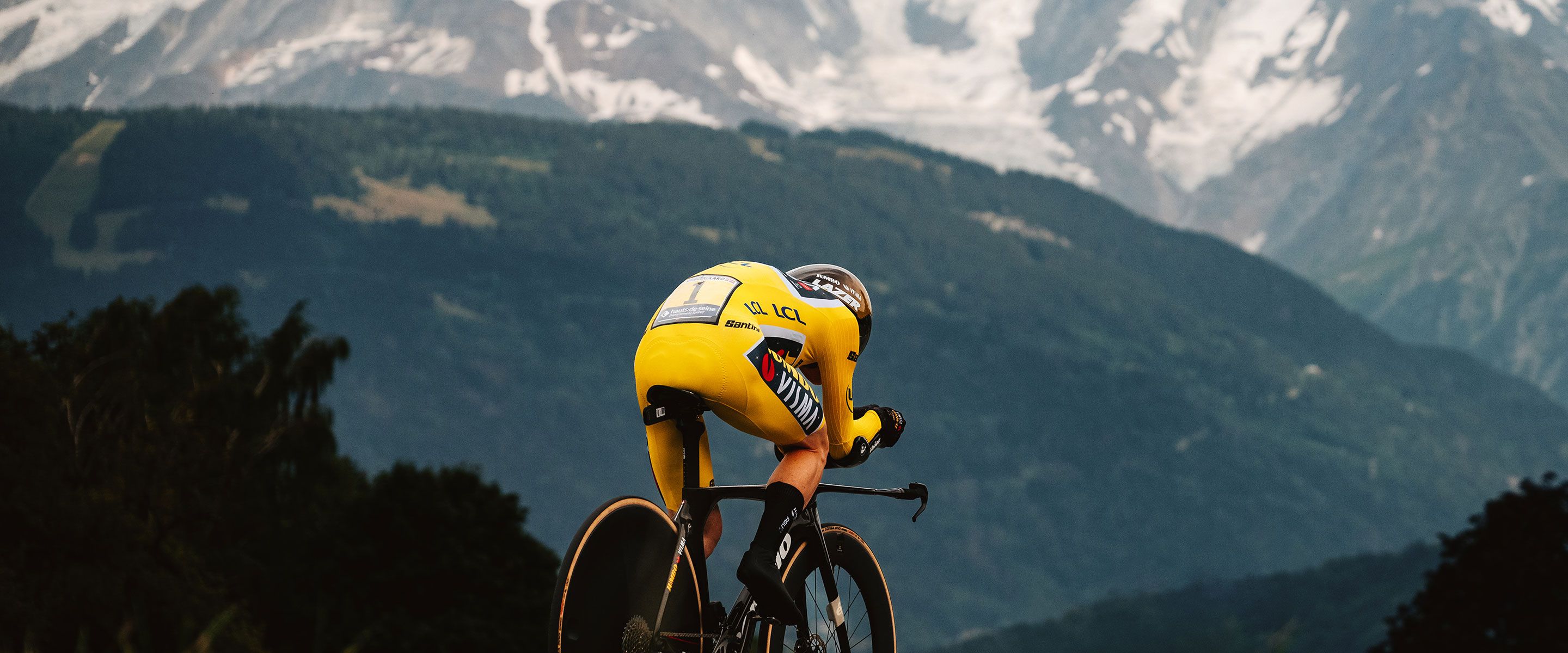 2880x1200 Jonas Vingegaard Tour de France 2023