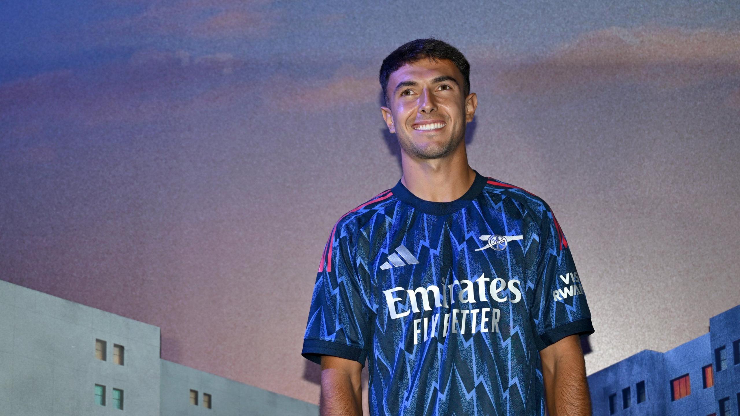 2560x1440 Martin Zubimendi: Arsenal Midfielder On His Year Long Wait To Join Gunners
