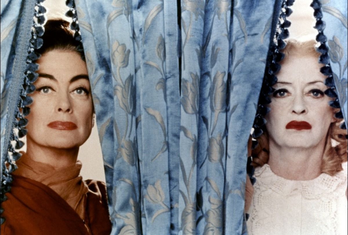 1200x812 Bette Davis v. Joan Crawford: The Hateful History Behind Old Hollywood's Nastiest Feud