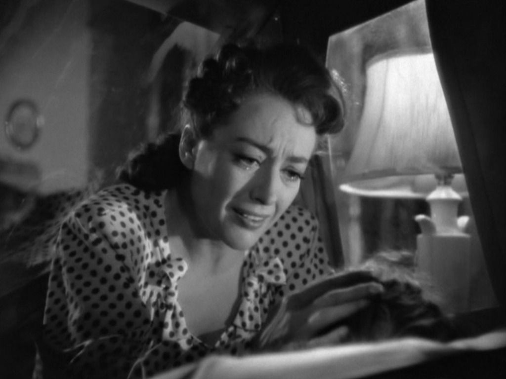 1024x768 Joan Crawford Image: 1945