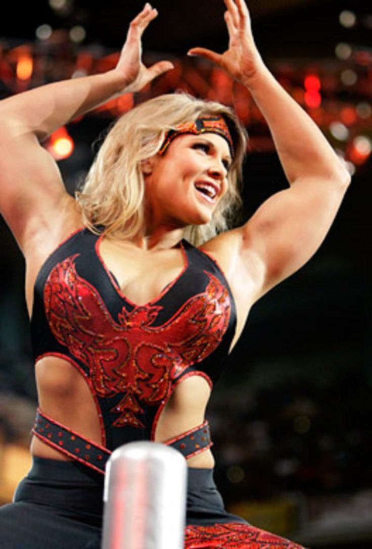 736x1087 Beth Phoenix ❤️ idéer i 2026