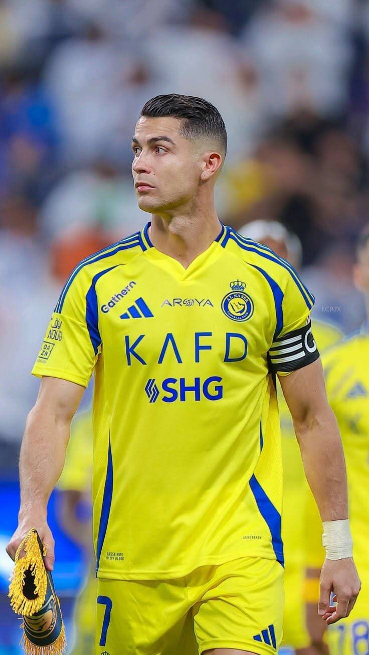 736x1308 Cristiano Ronaldo Wallpaper at Al Nassr CR7 for Phone & iPhone