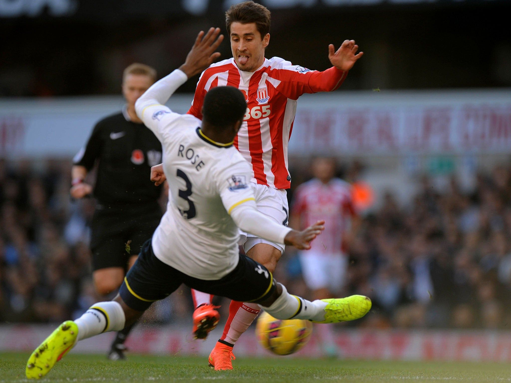 2048x1536 Tottenham vs Stoke City match report: Bojan Krkic and Jon Walters take advantage as timorous Spurs make it all insultingly easy