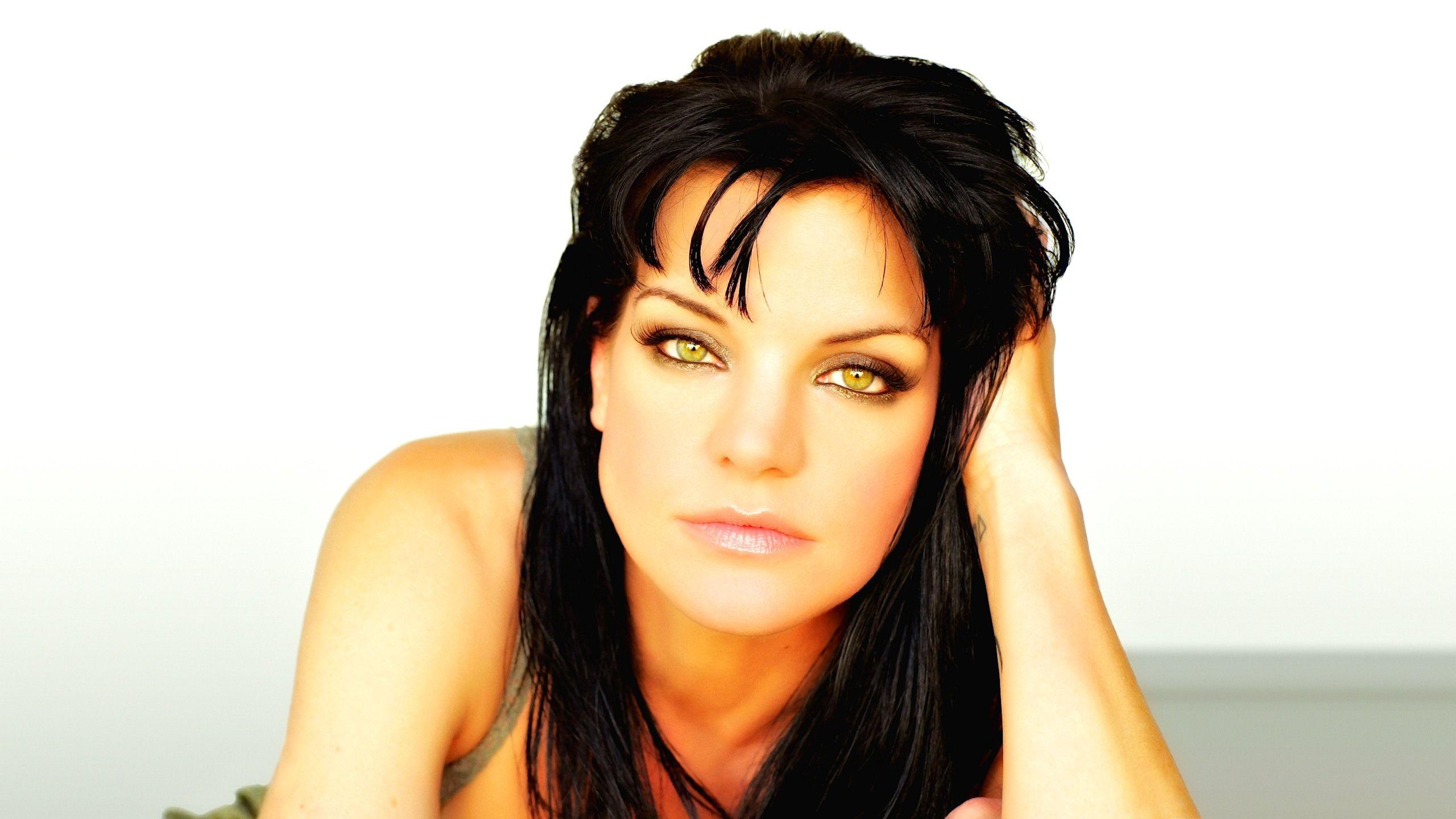 2560x1440 Pauley Perrette The EYES Have It By Dave Daring