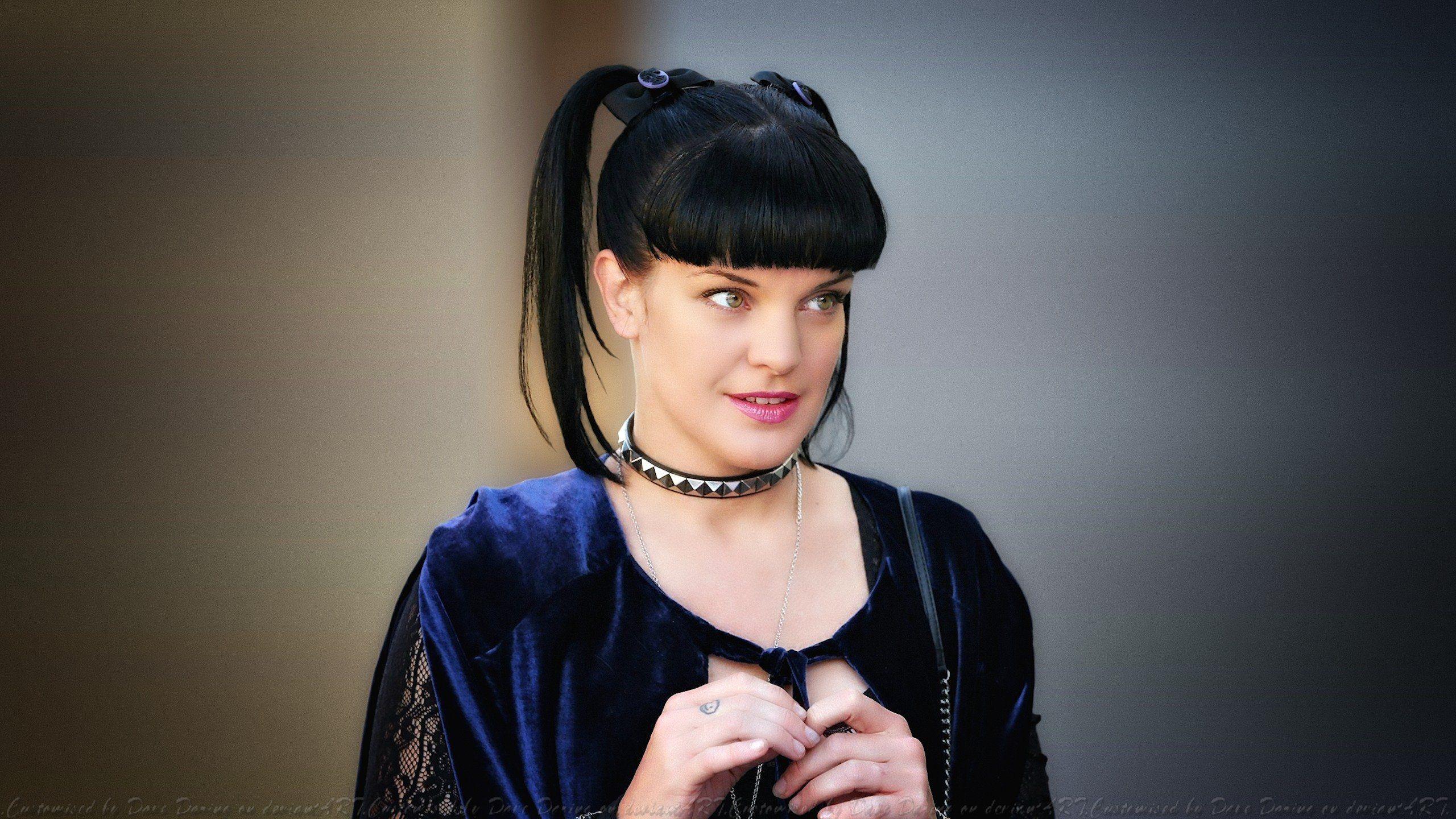2560x1440 Picture of Pauley Perrette, Picture Of Celebrities