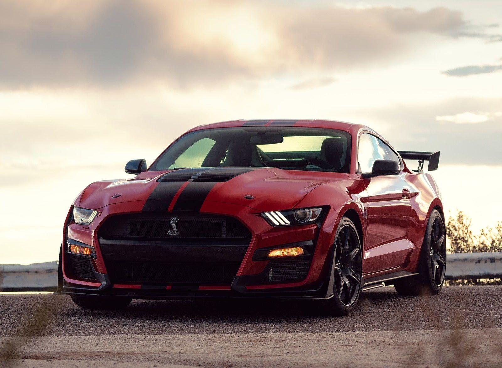 1600x1174 Ford Mustang Shelby GT500 Front Wallpaper (27)