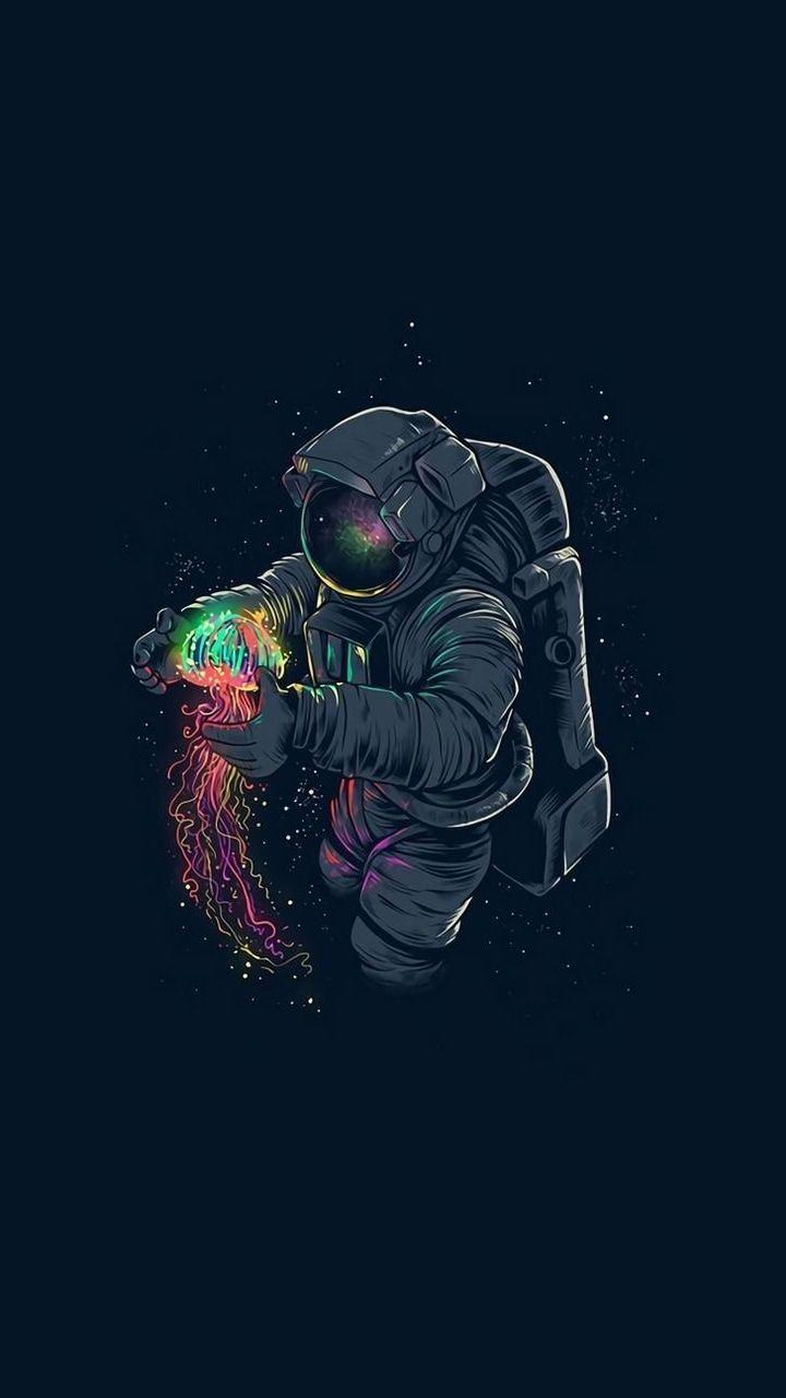 720x1280 Space Astronaut Wallpaper