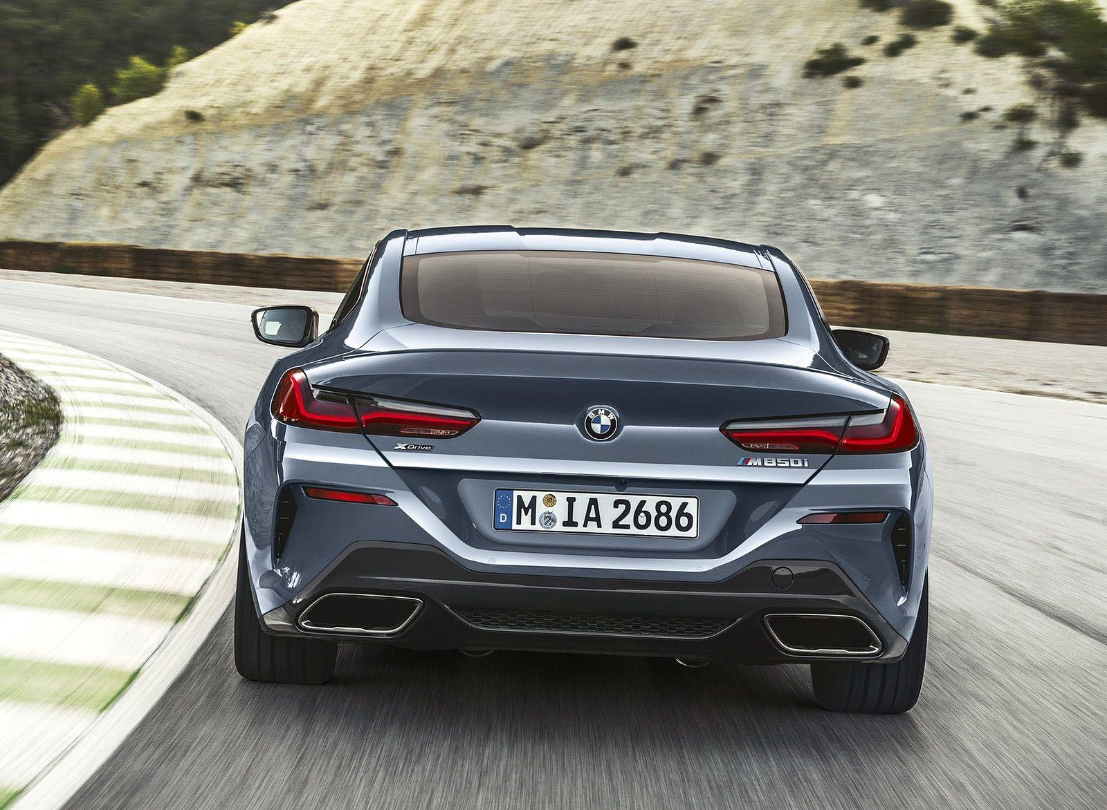 1600x1172 BMW 8 Series M850i Rear Wallpaper (9)