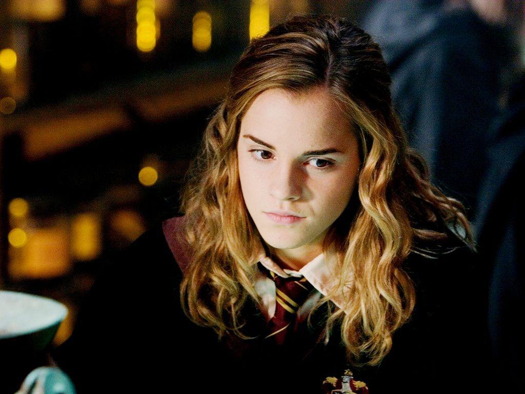 Hermione Wallpapers - Top Free Hermione Backgrounds - WallpaperAccess