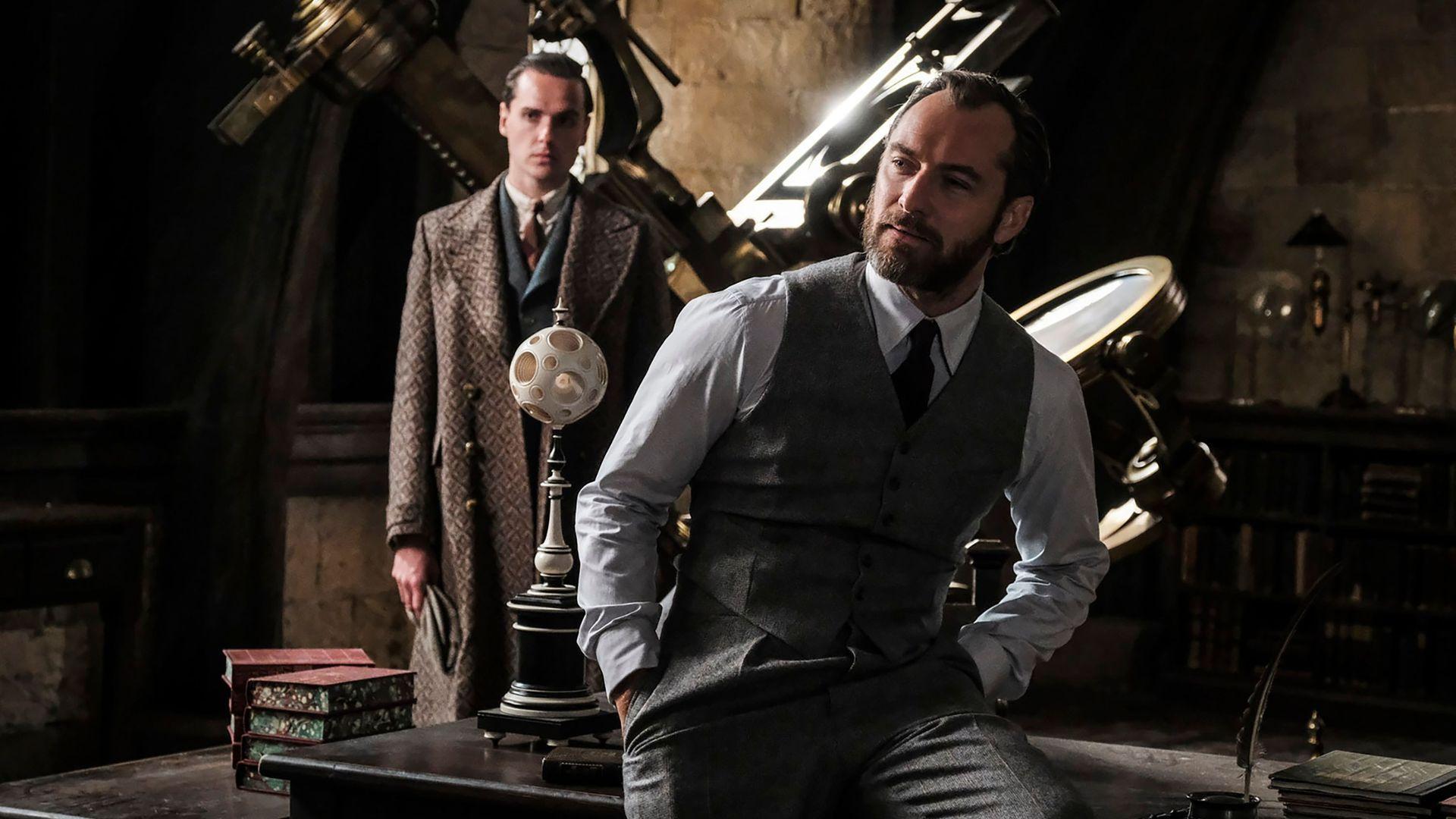 1920x1080 Jude Law Discusses His Albus Dumbledore Role!