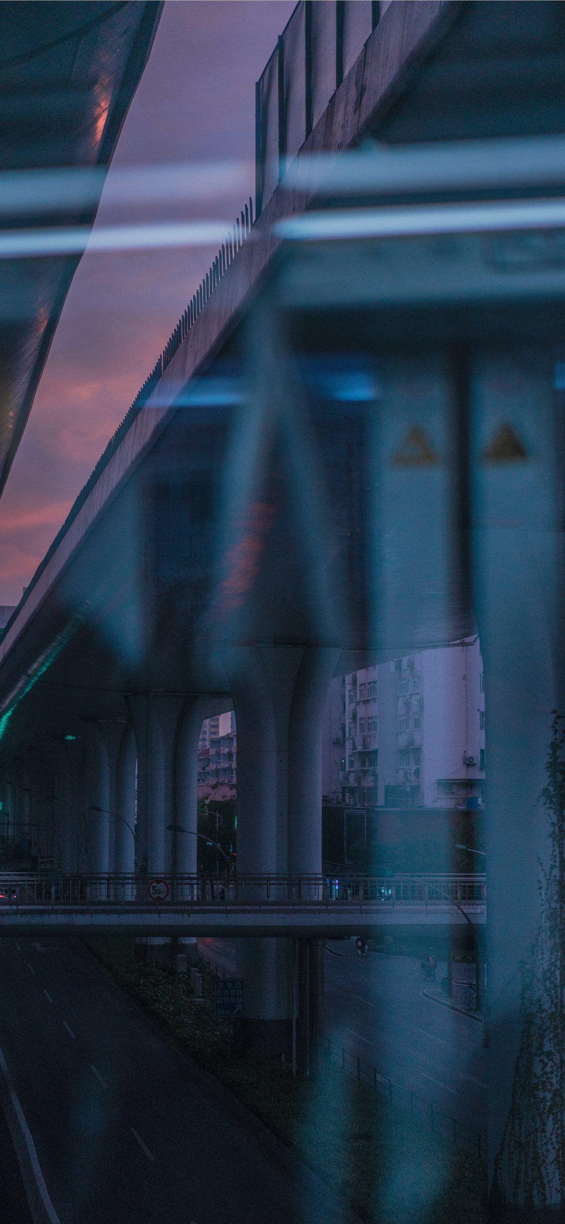 1125x2436 Searching for pieces covering up the hole iPhone X Wallpaper Free