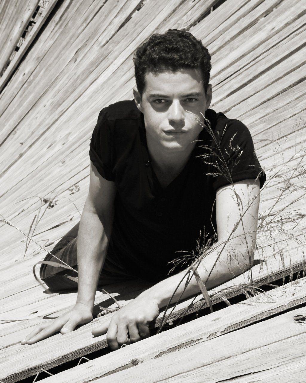 1024x1280 Rami Malek Wallpaper and Picture : We Search All Over World Wide