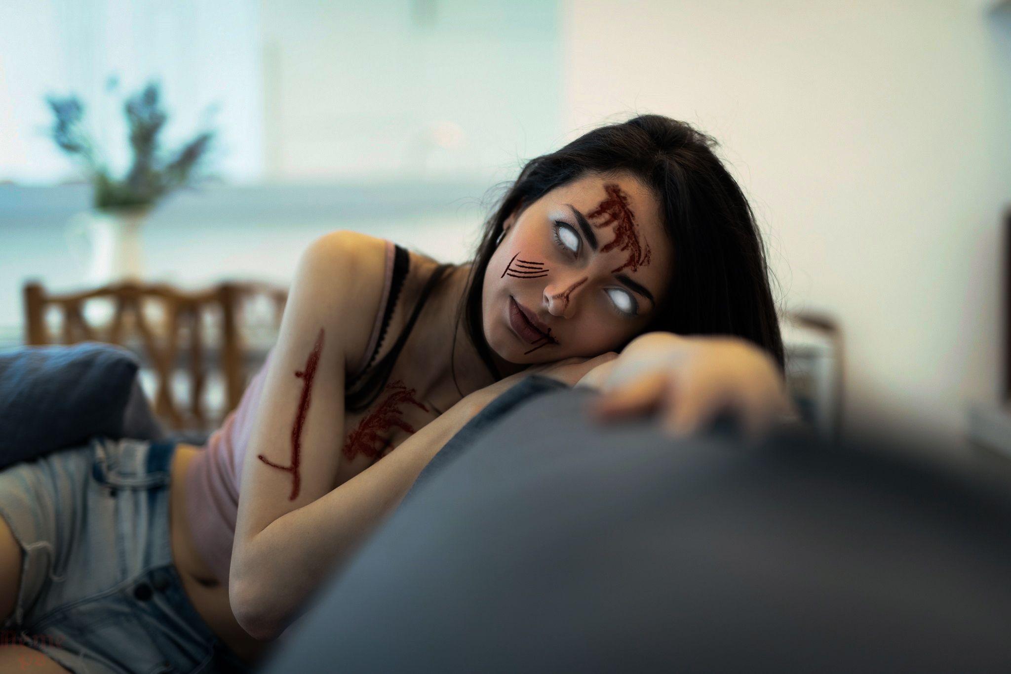 2048x1365 Zombie girl HD Wallpaper. Background Imagex1365