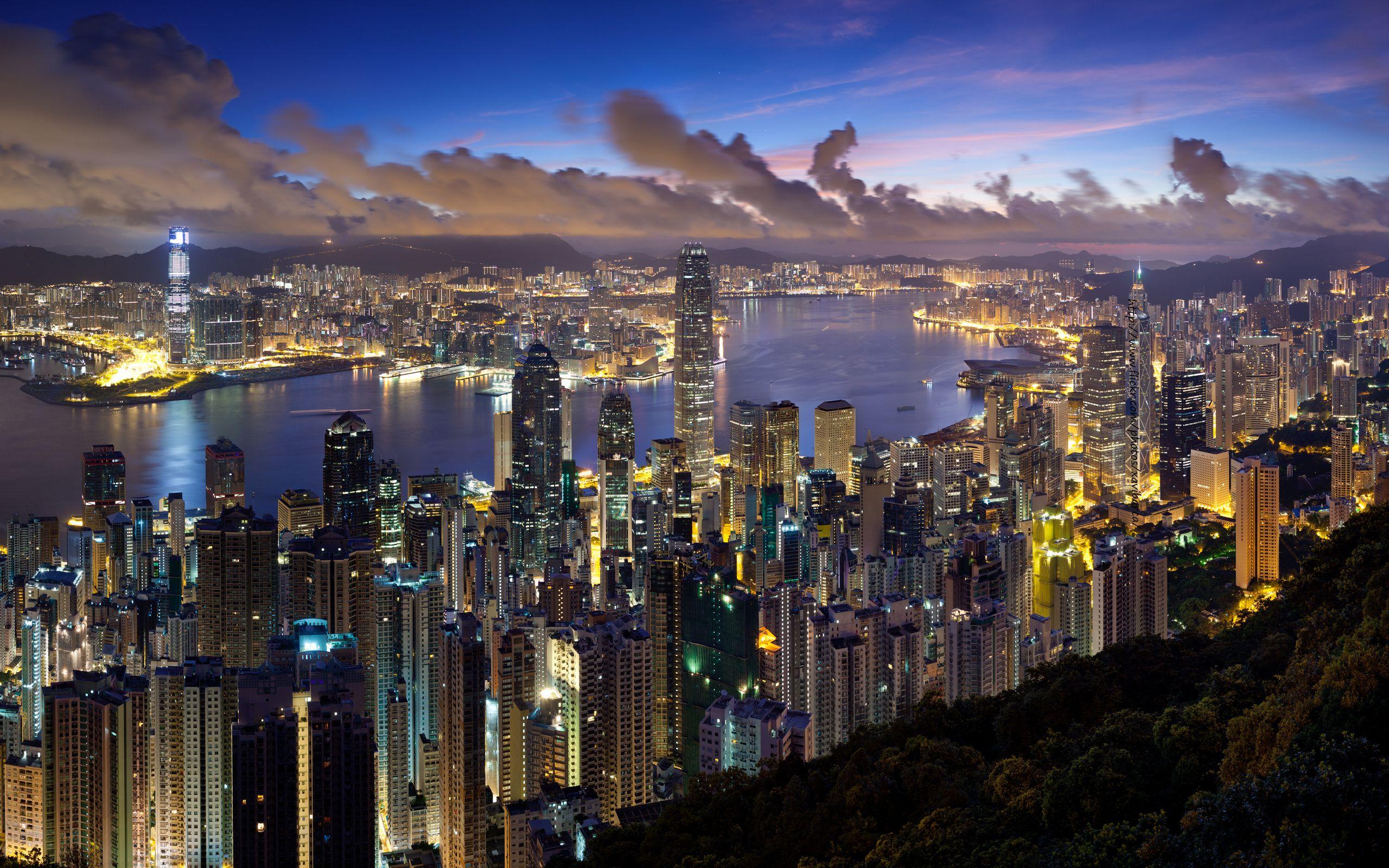 2560x1600 World Best Skyline Wallpaper
