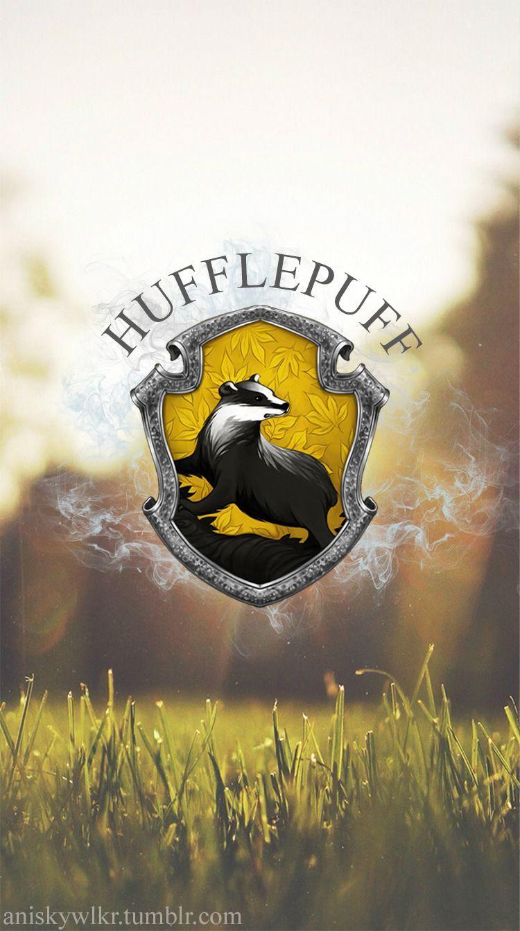 750x1344 Hufflepuff Wallpaper Land Wallpaper