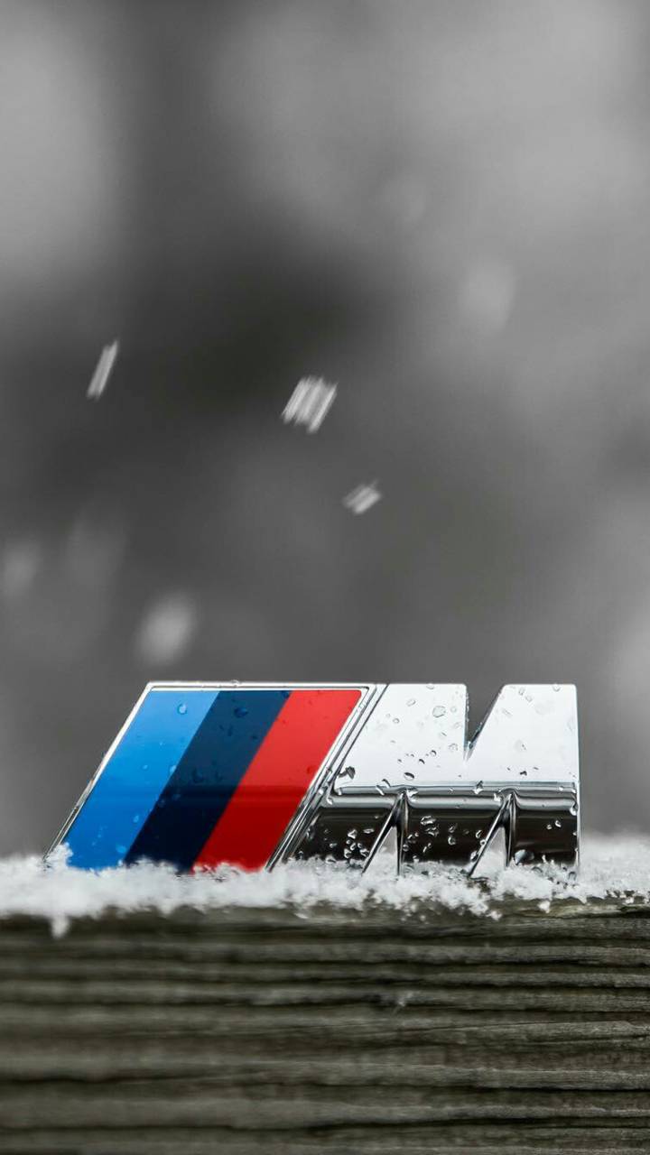 720x1280 M Logo wallpaper