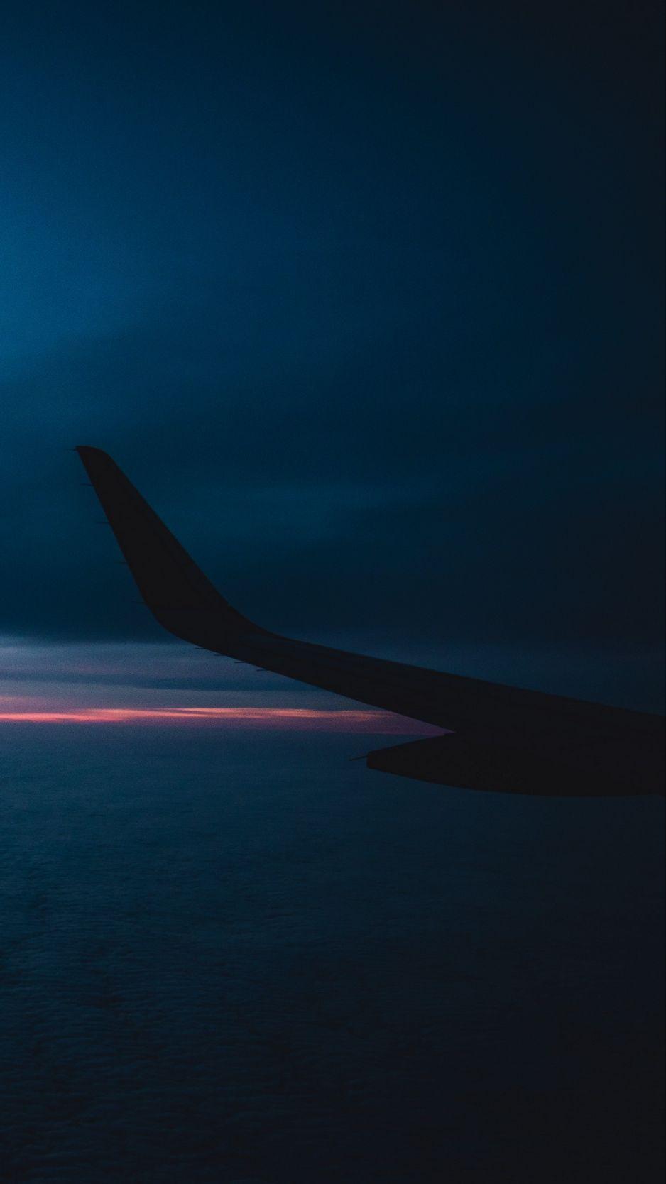 938x1668 Flight Wallpaper