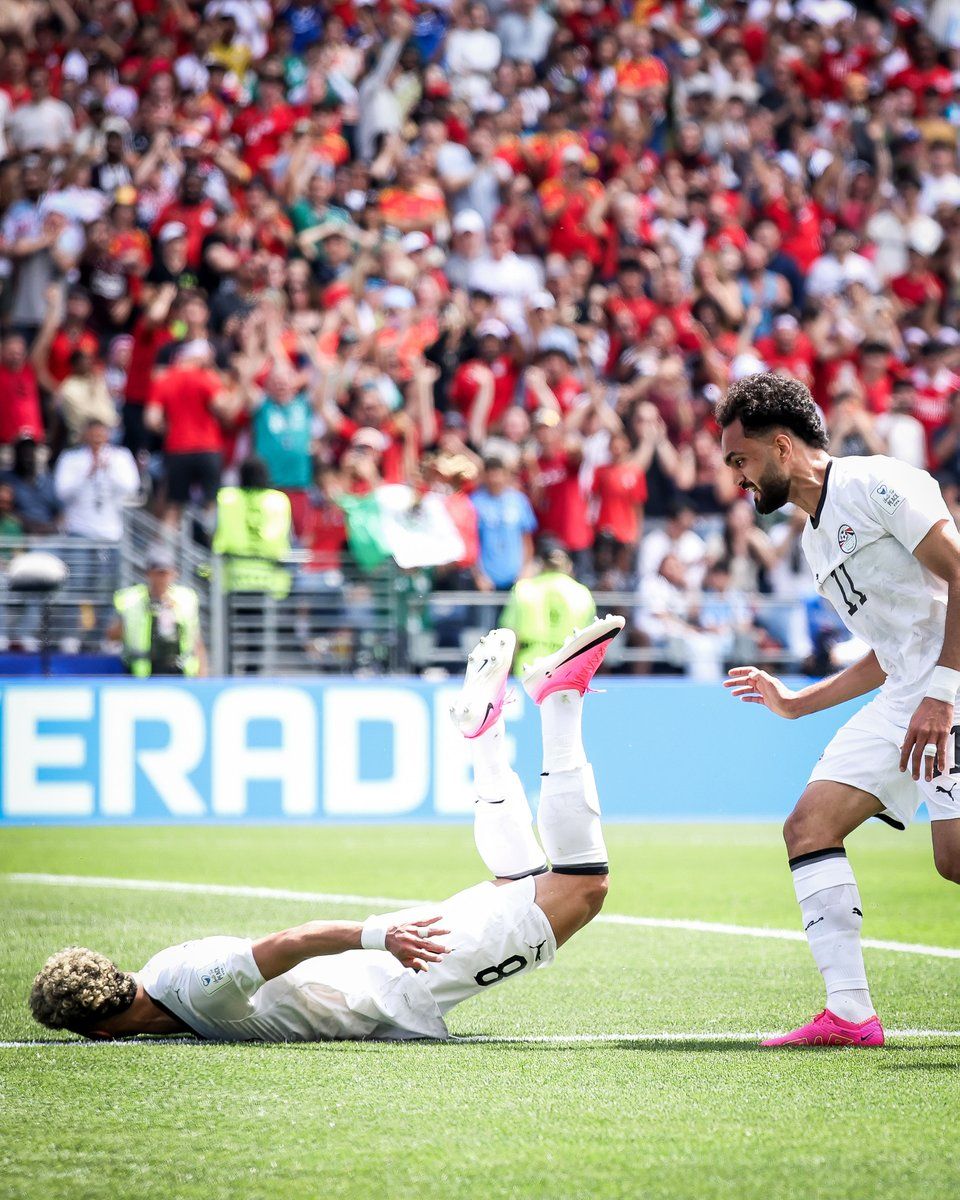 960x1200 Emam Ashour scores his first international goal in style with a BANGER to give Egypt the lead over Belgium