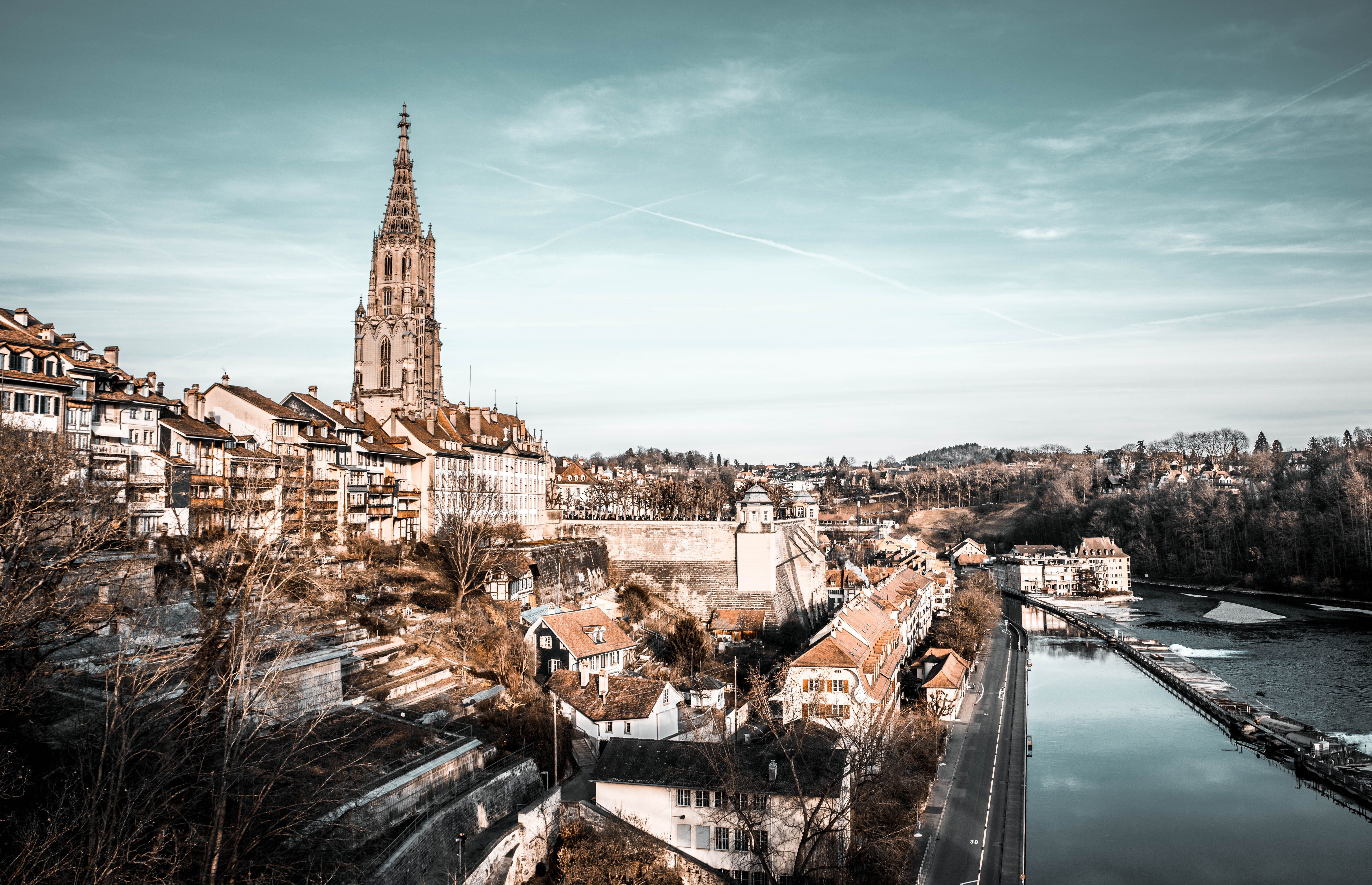 6240x4023 The Cathedral of Bern · Free