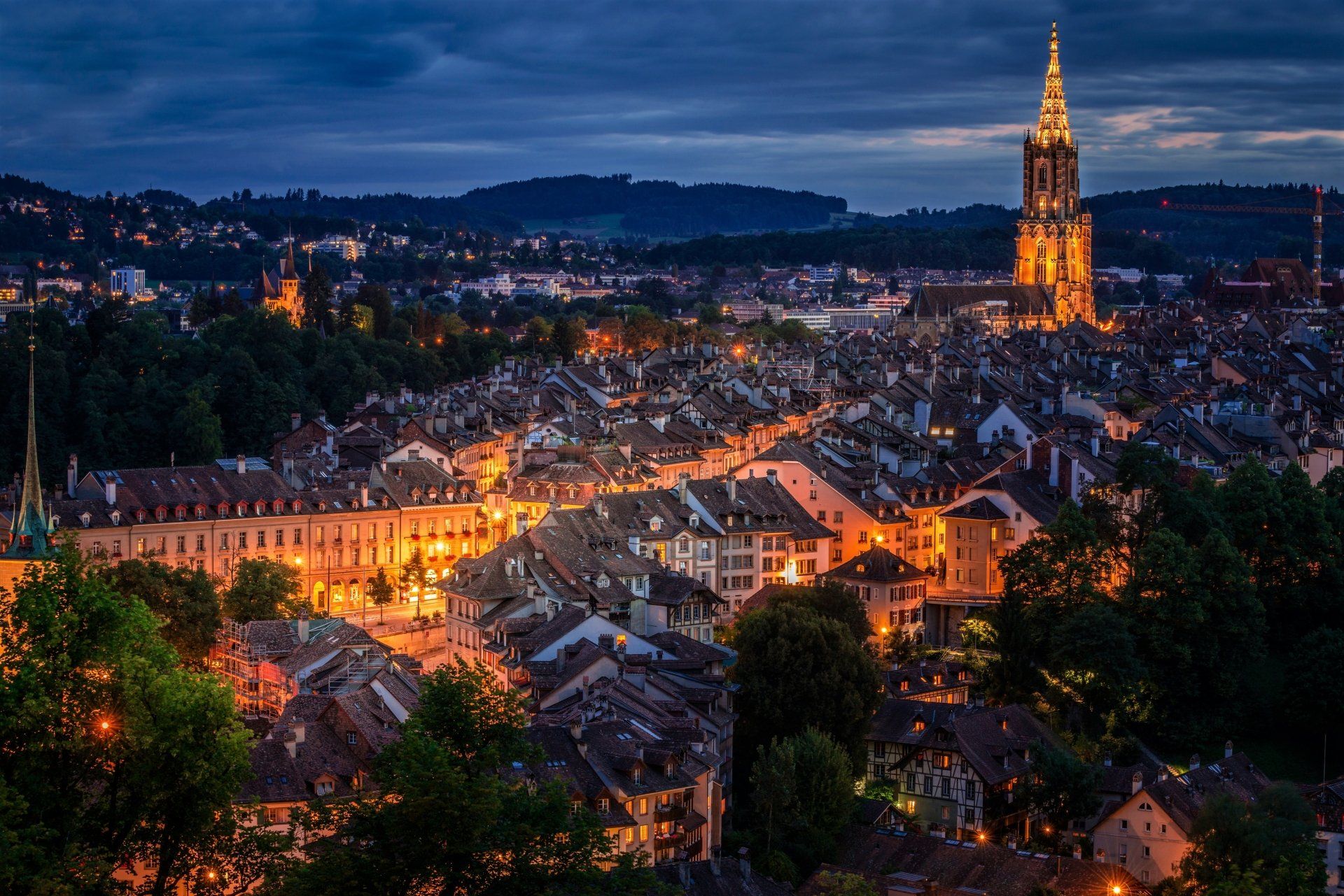 1920x1281 Bern Cityscape at Night Ultra HD Wallpaperx3337