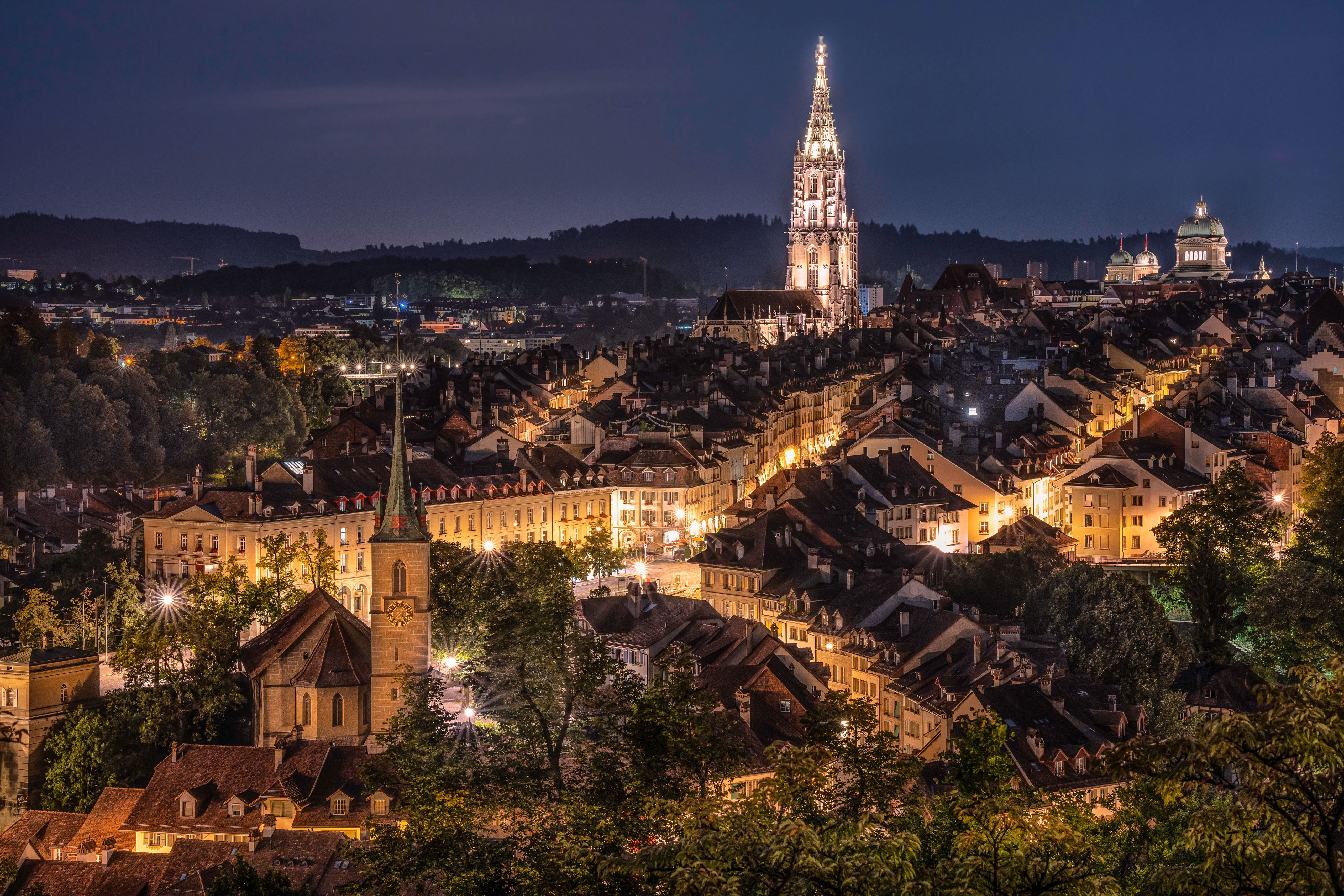 5120x3413 Bern Nightscape