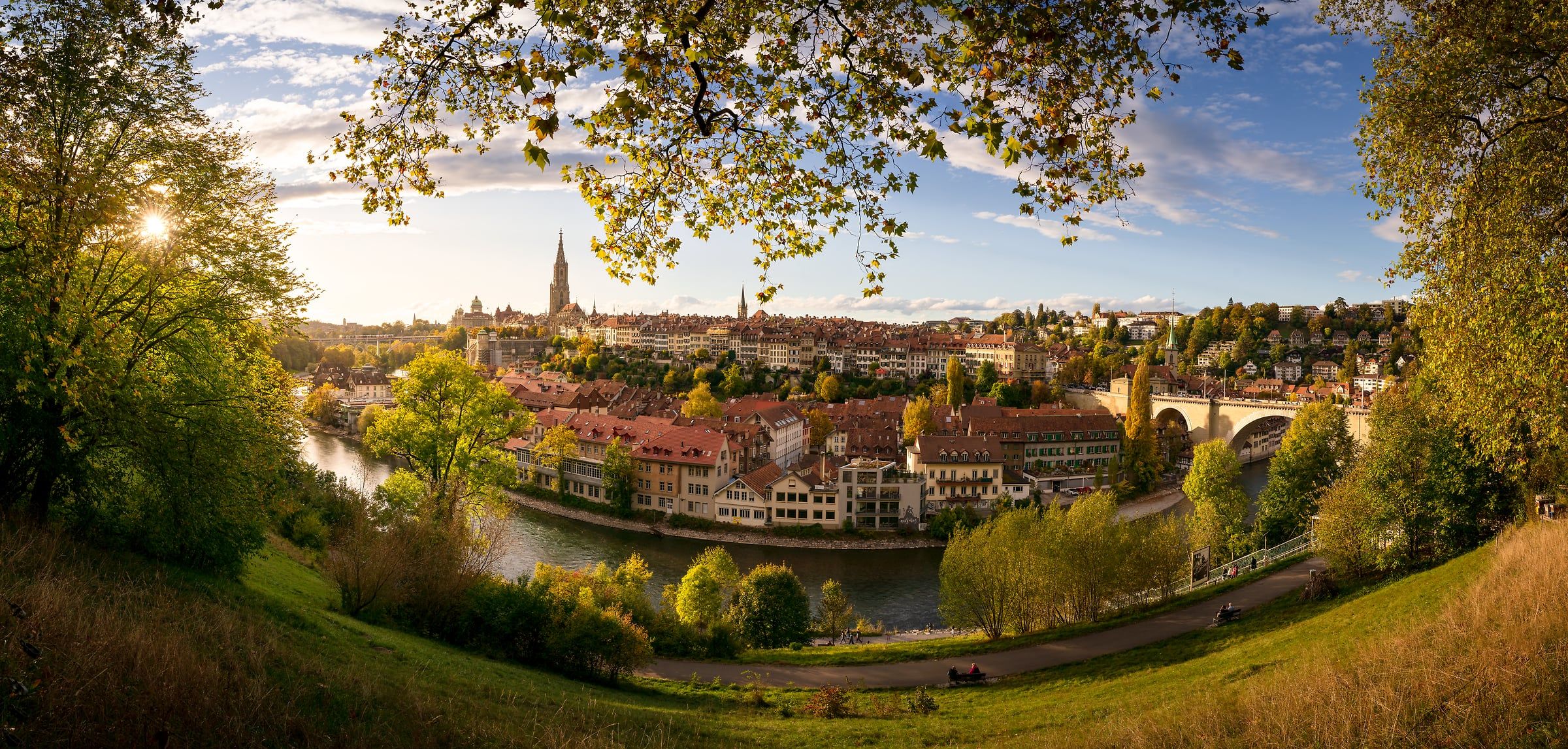 2400x1147 Photos of cities in Switzerland