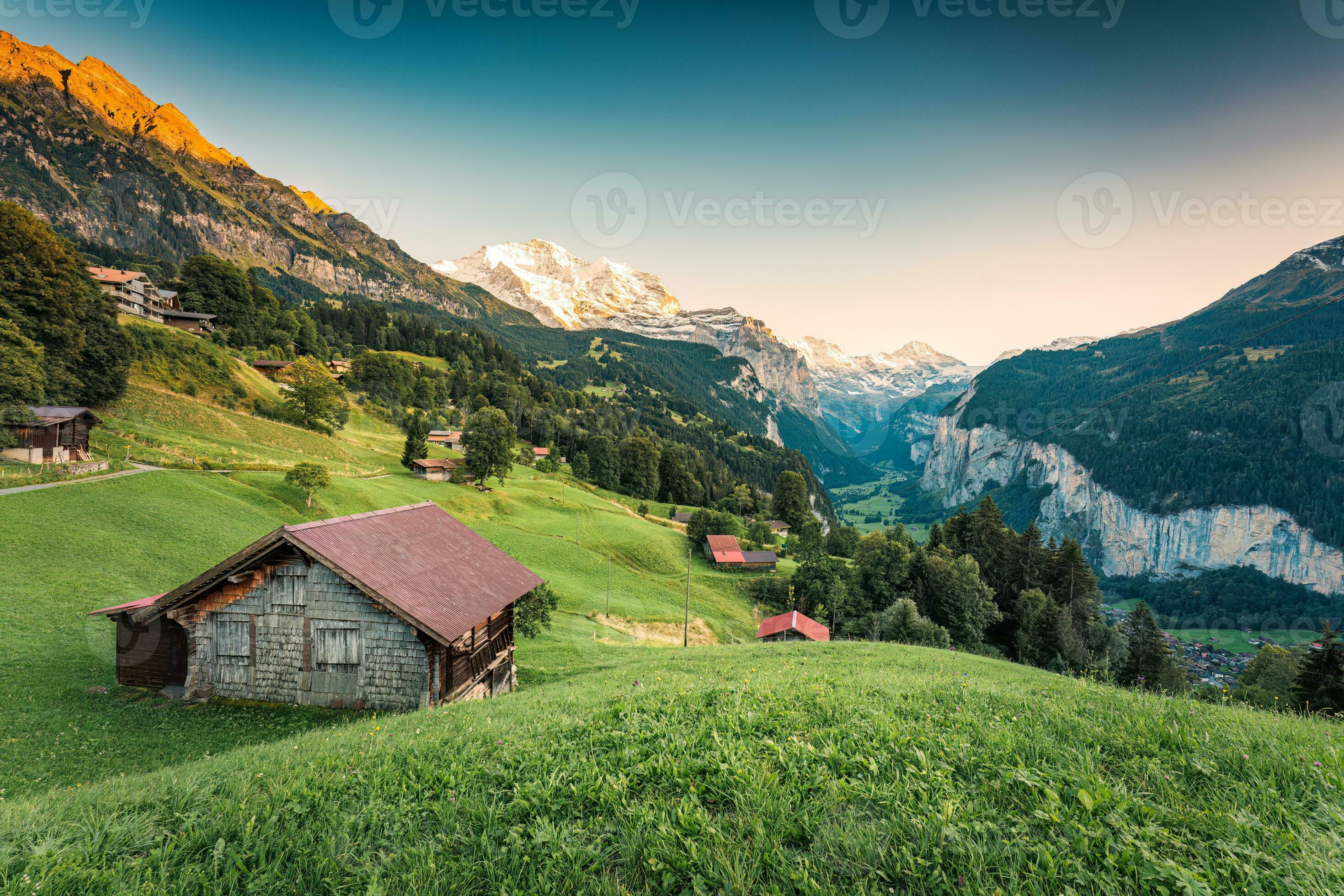 2940x1960 Wengen village and Lauterbrunnen valley with Jungfrau mountain in the evening at Bern, Switzerland