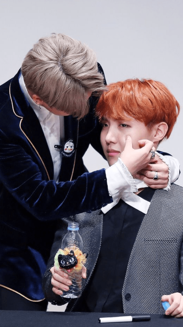 719x1280 BTS Wallpaper